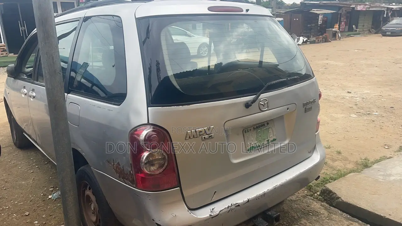 Mazda MPV LX 2006 Silver