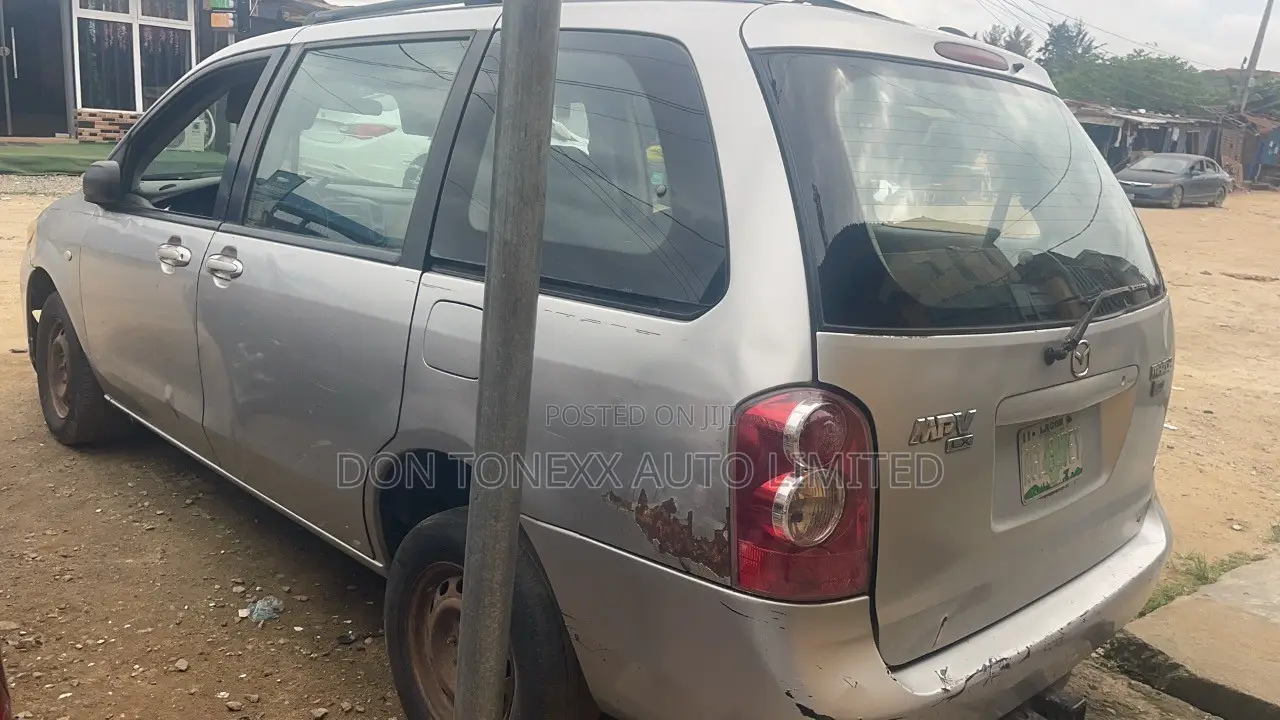 Mazda MPV LX 2006 Silver