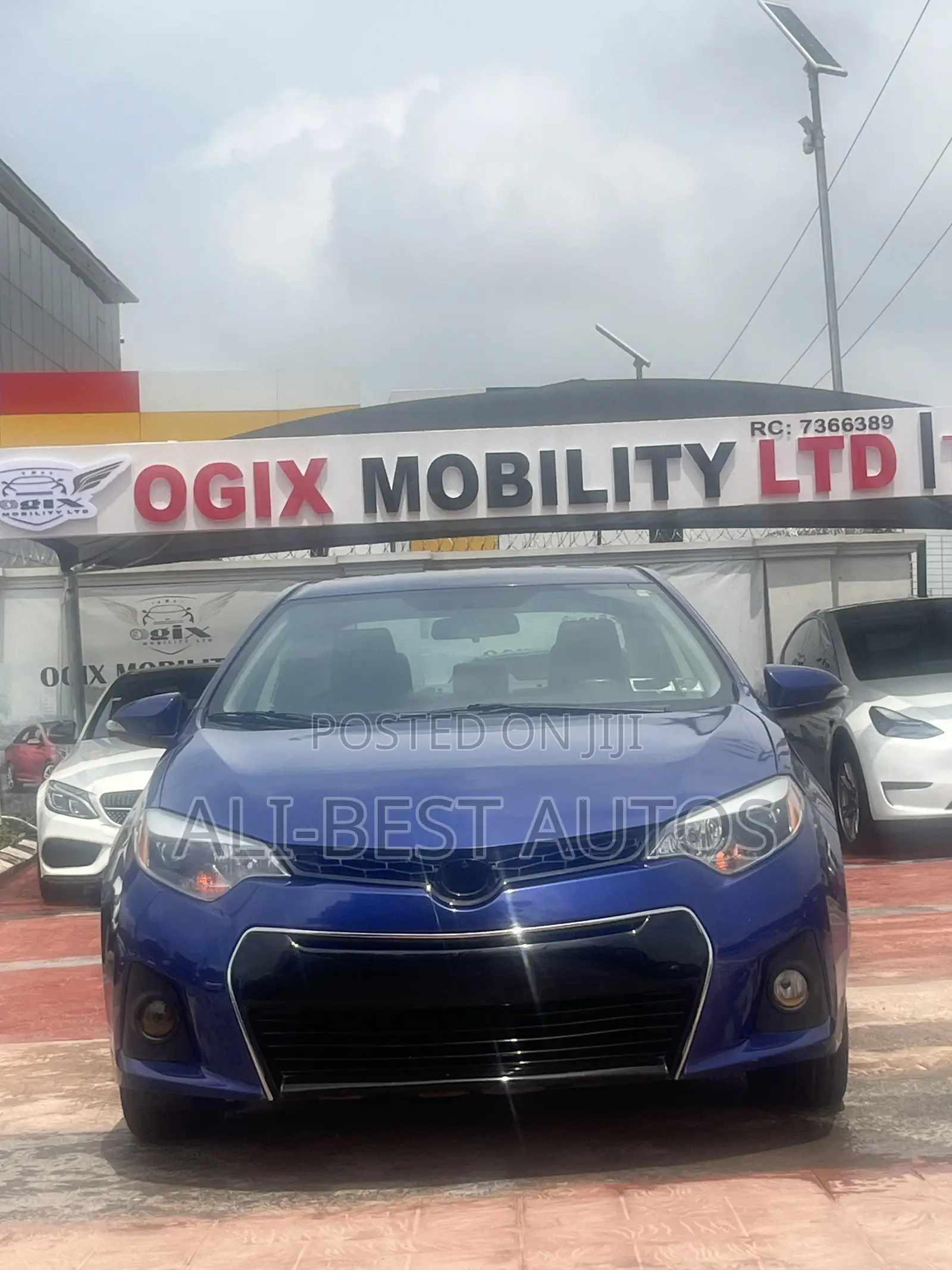 Toyota Corolla 2013 Blue