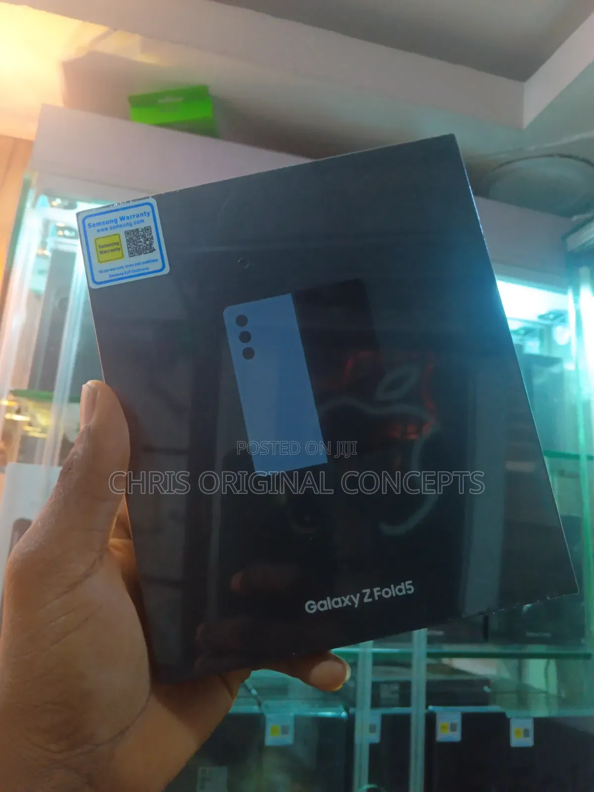 New Samsung Galaxy Z Fold 5 256 GB White