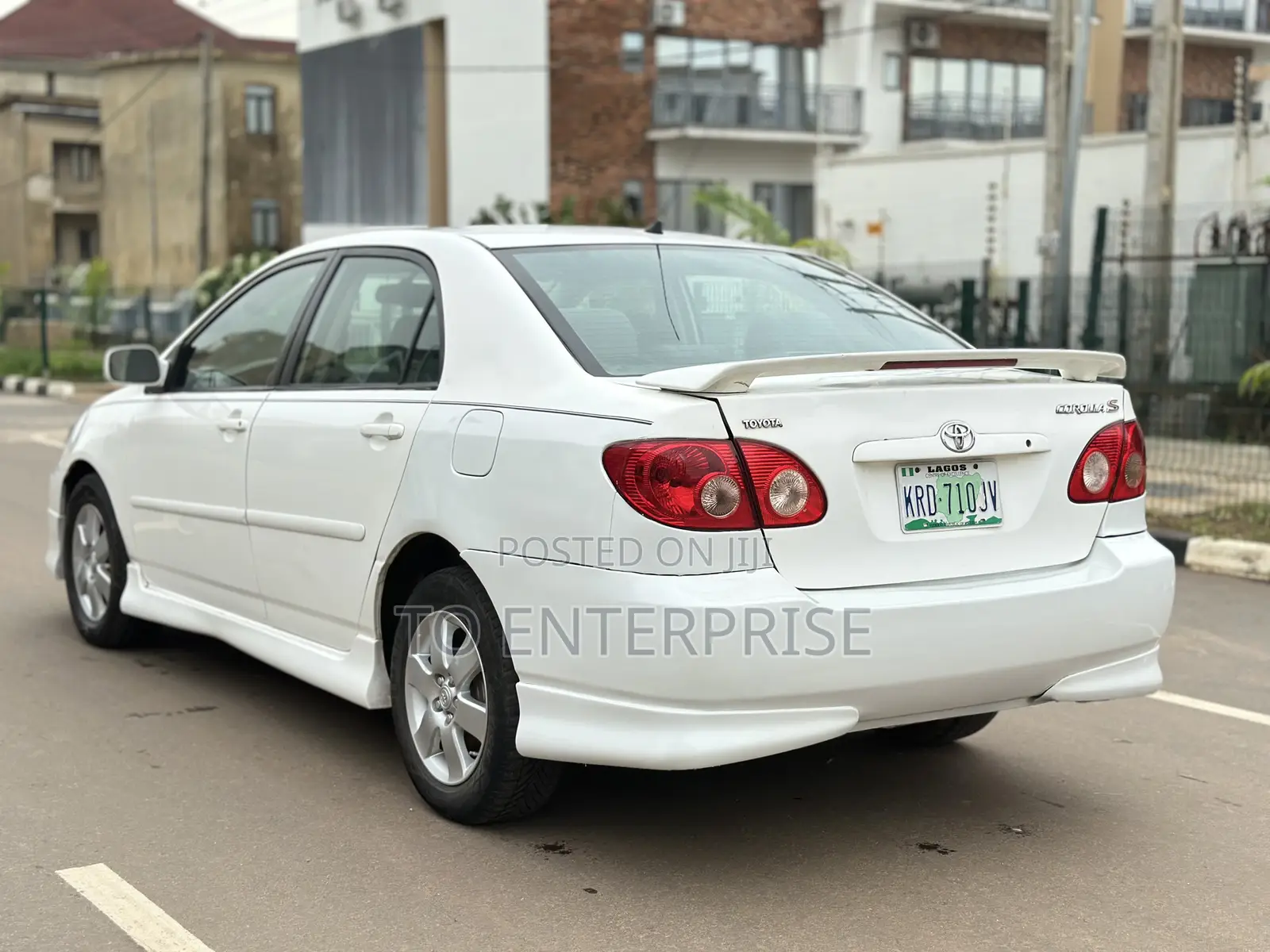 Toyota Corolla 2006 White