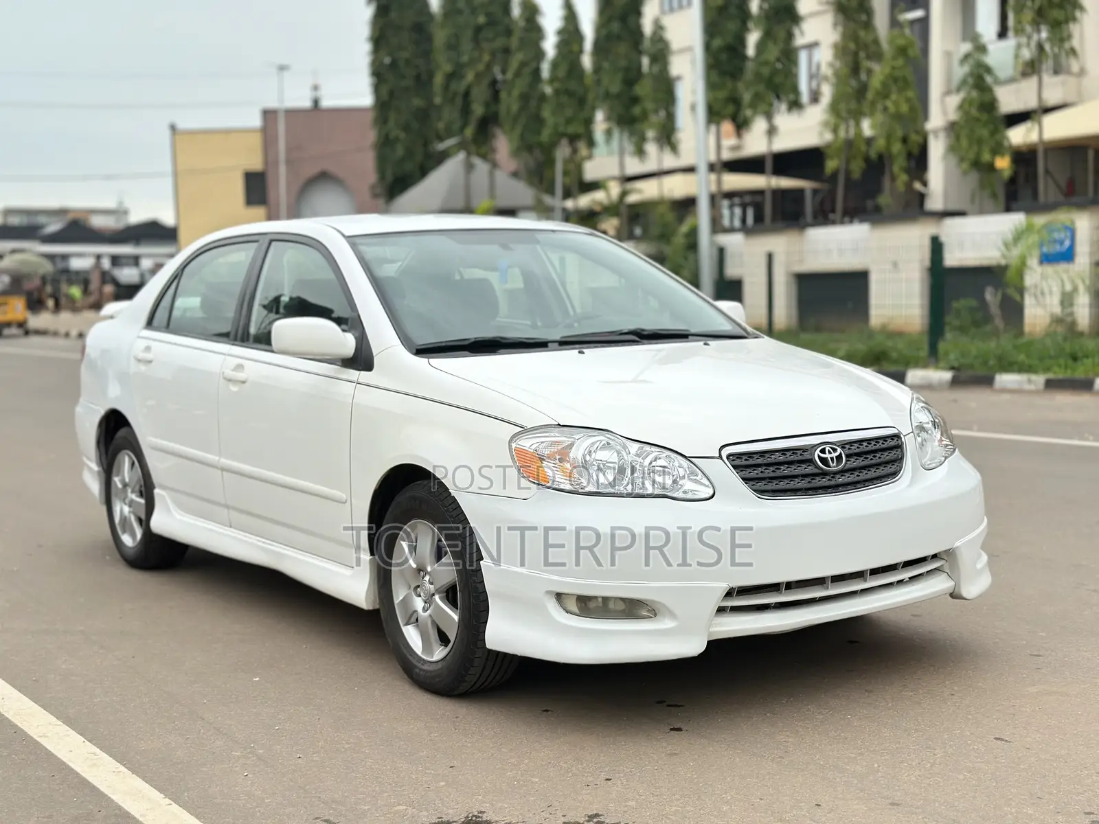 Toyota Corolla 2006 White