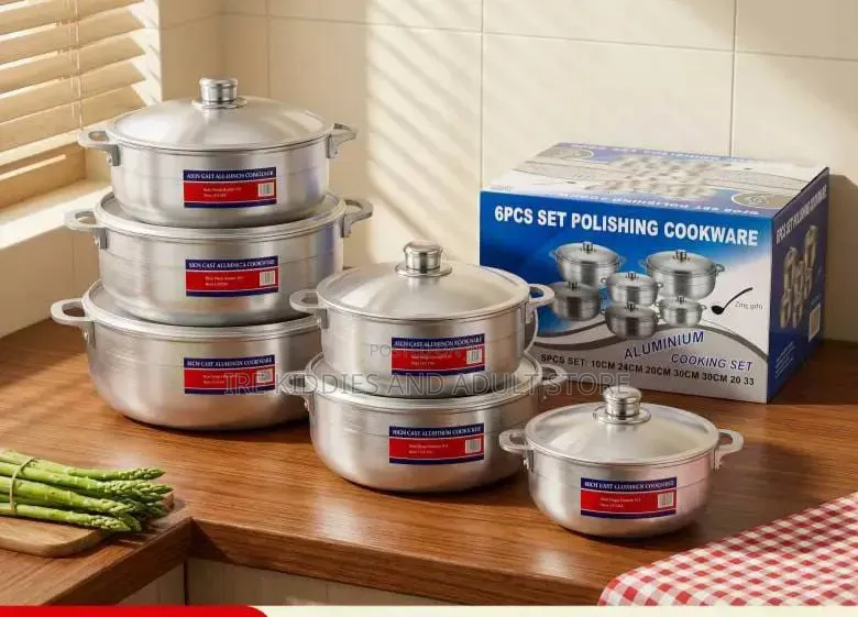 6 Set Cookware