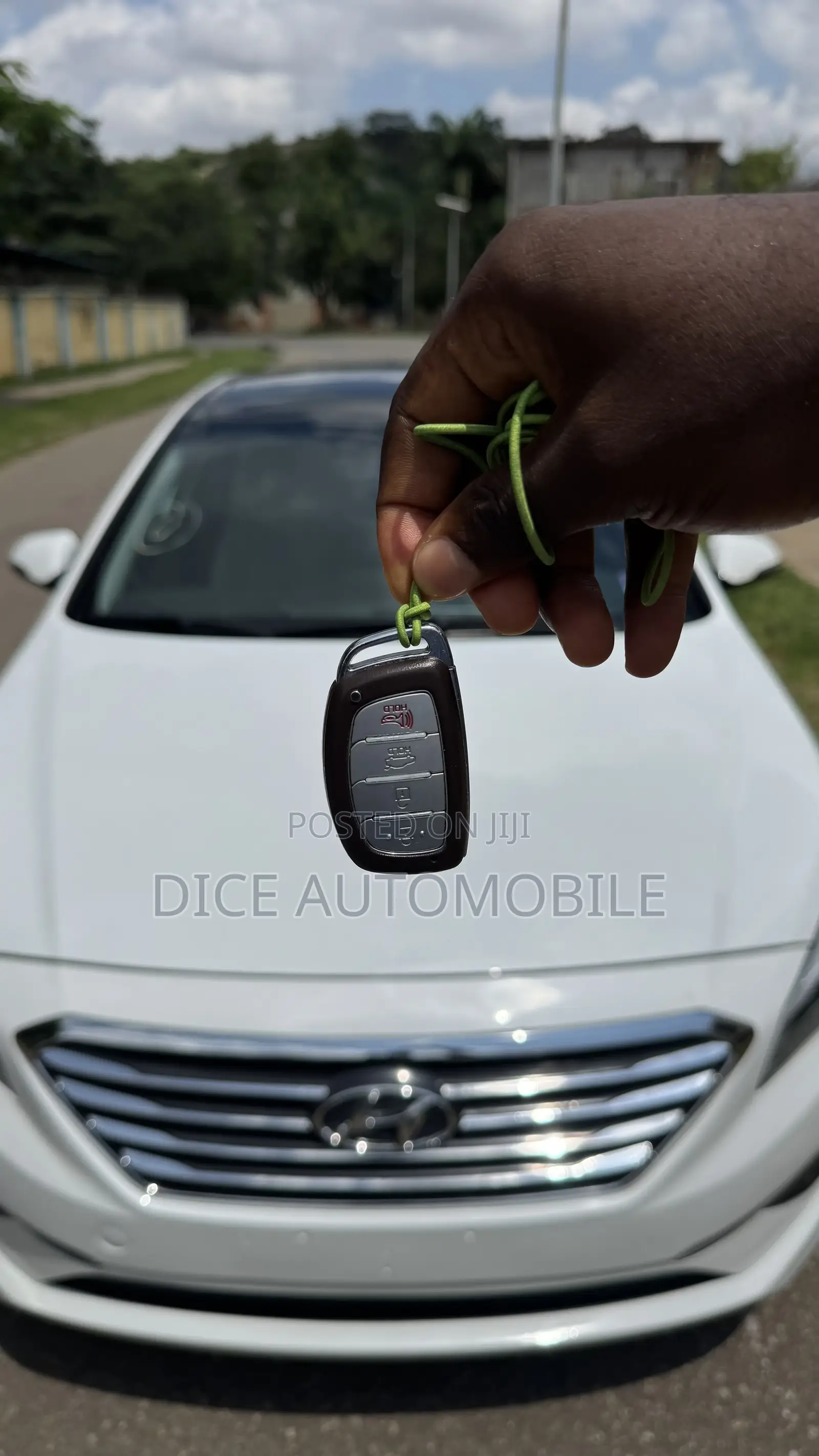 Hyundai Sonata Limited 4dr Sedan (2.4L 4cyl 6A) 2015 White