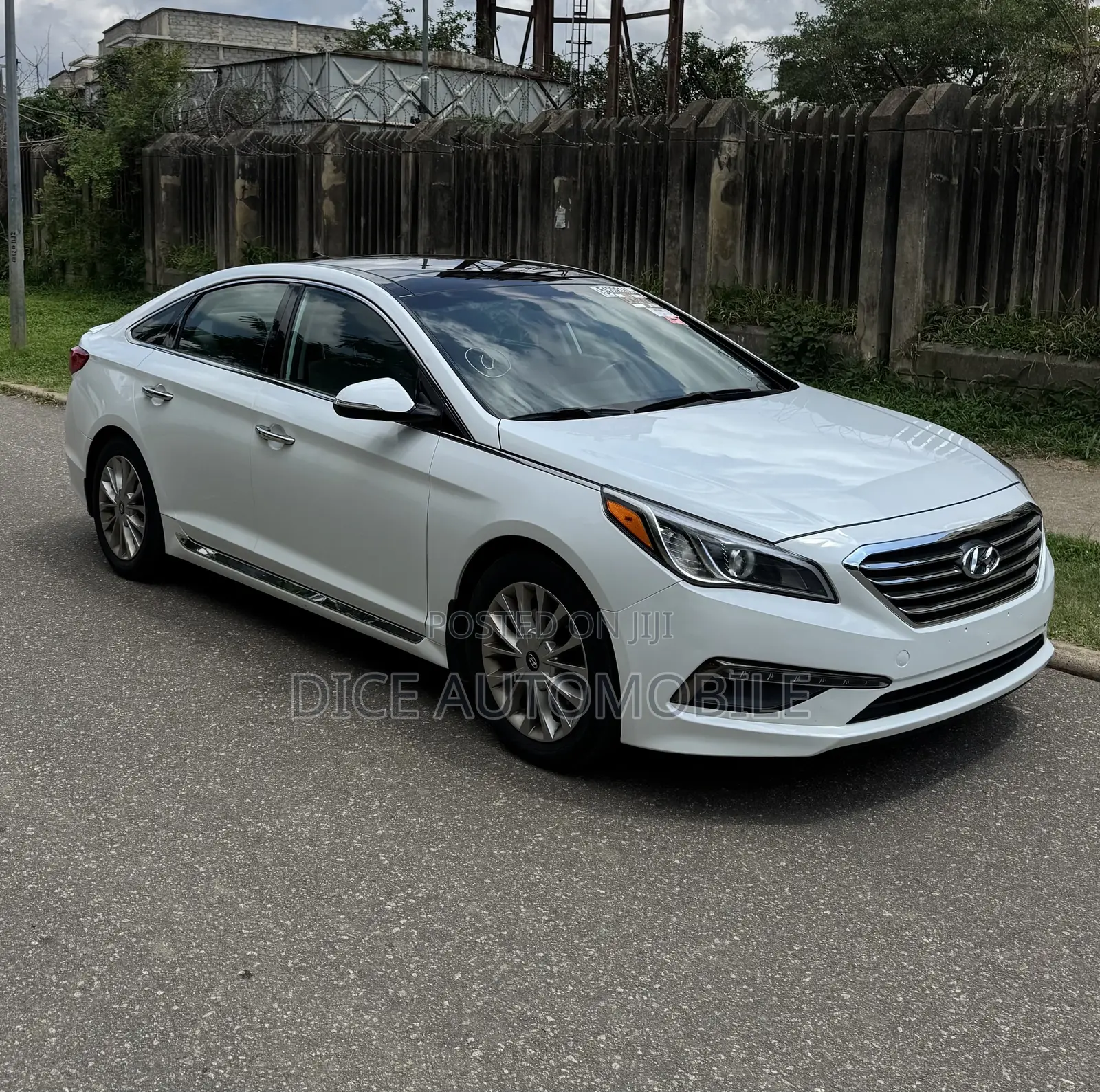 Hyundai Sonata Limited 4dr Sedan (2.4L 4cyl 6A) 2015 White