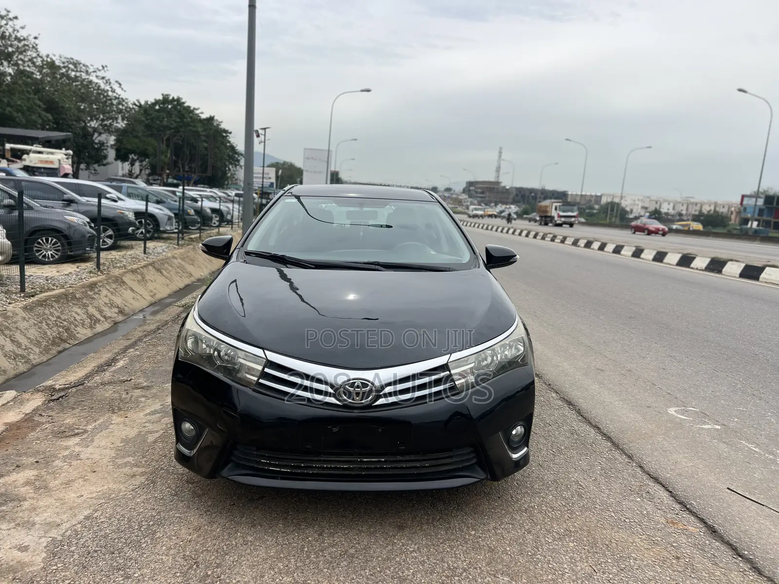 Toyota Corolla LE 4dr Sedan (1.8L 4cyl CVT) 2015 Black
