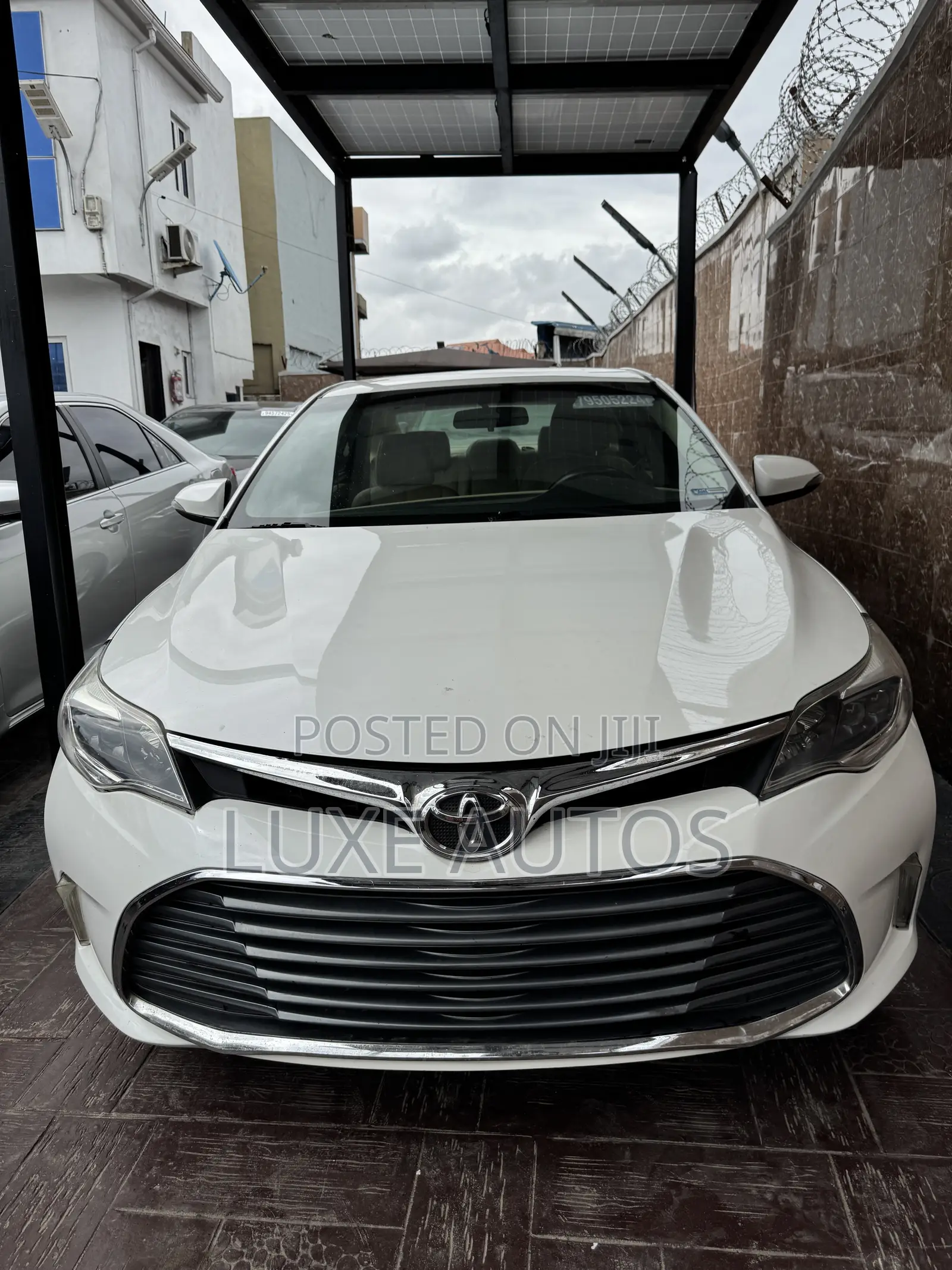 Toyota Avalon 2014 White