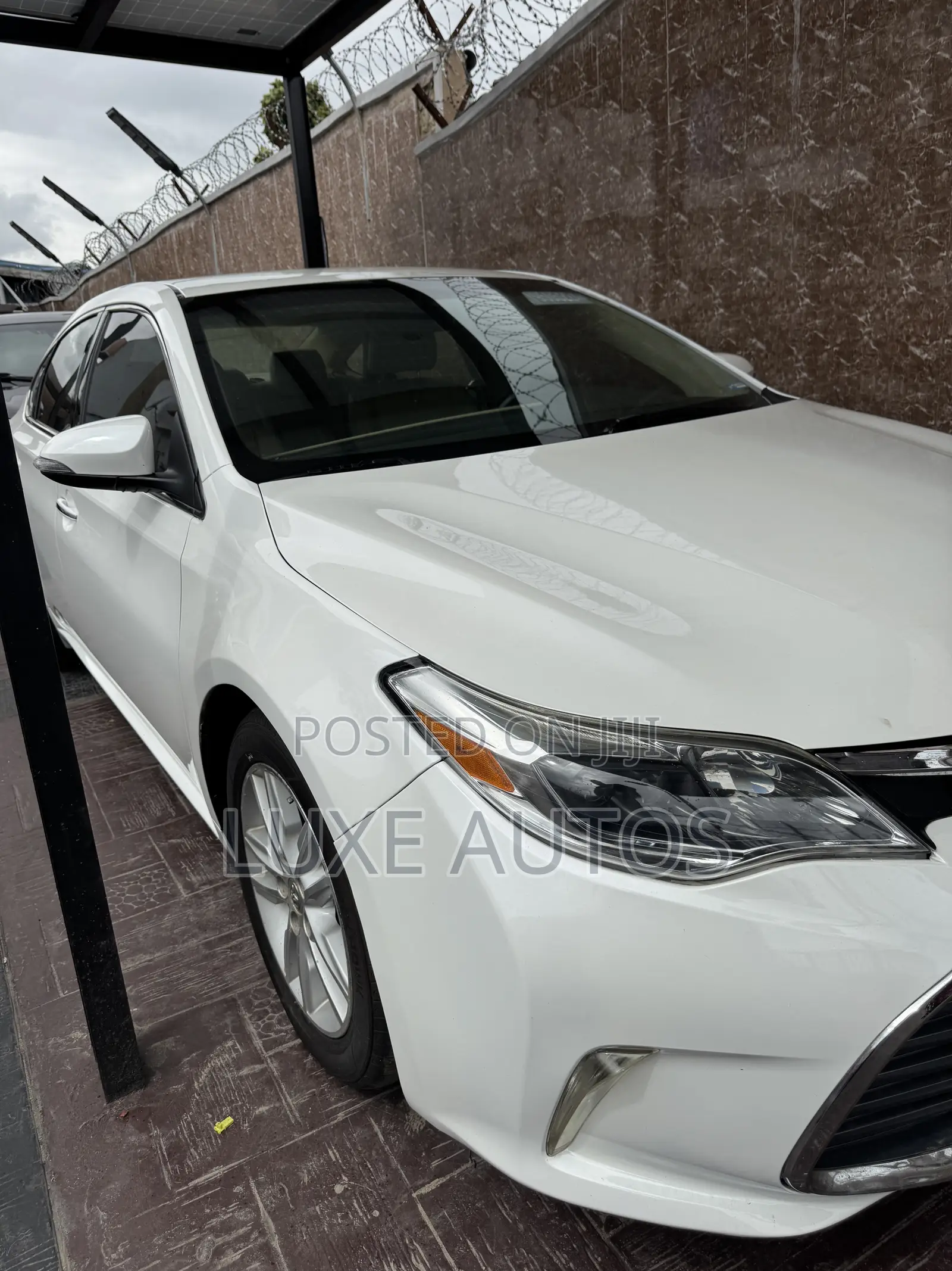 Toyota Avalon 2014 White