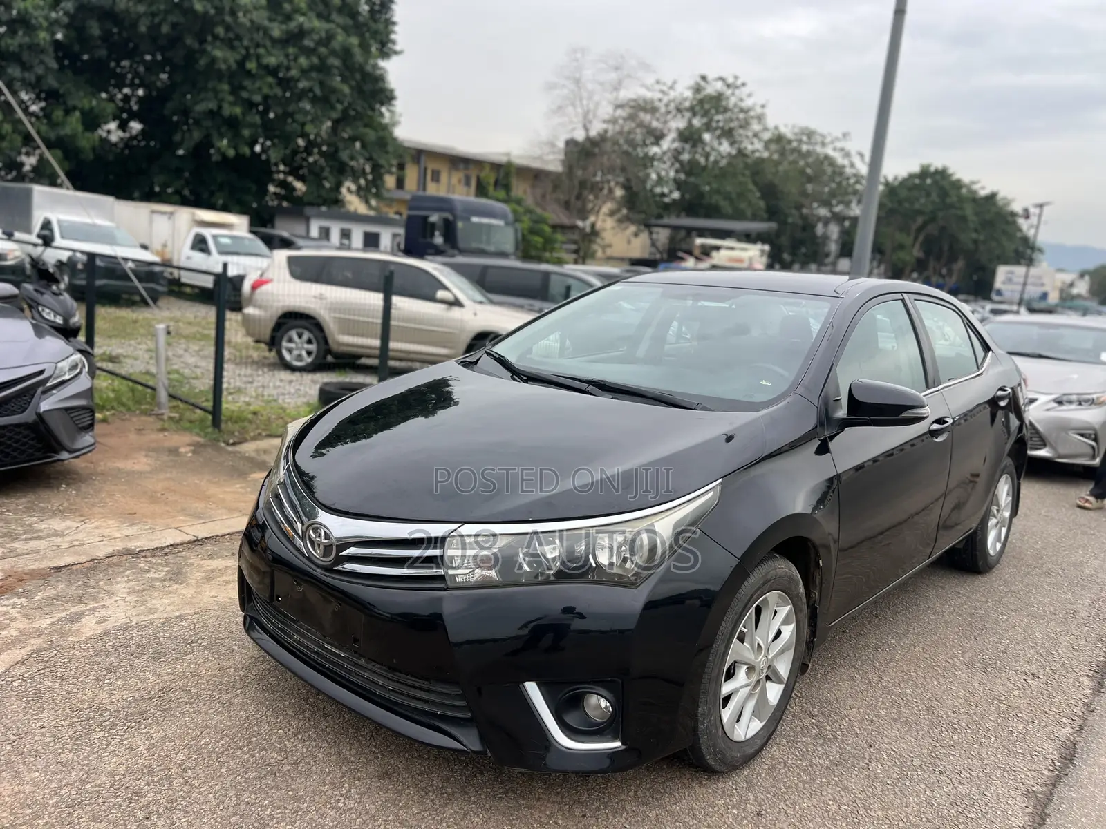 Toyota Corolla LE 4dr Sedan (1.8L 4cyl CVT) 2015 Black
