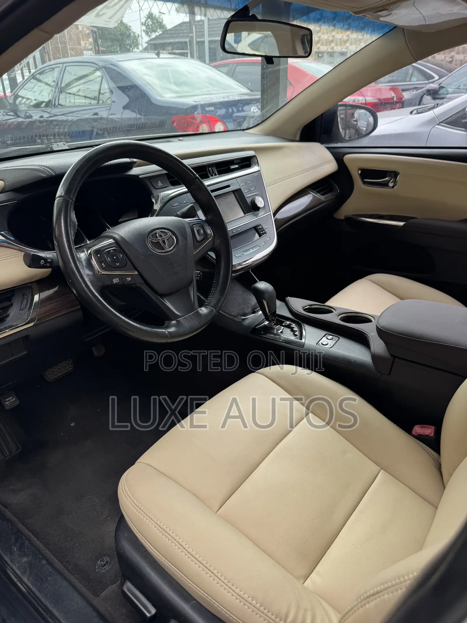 Toyota Avalon 2014 White