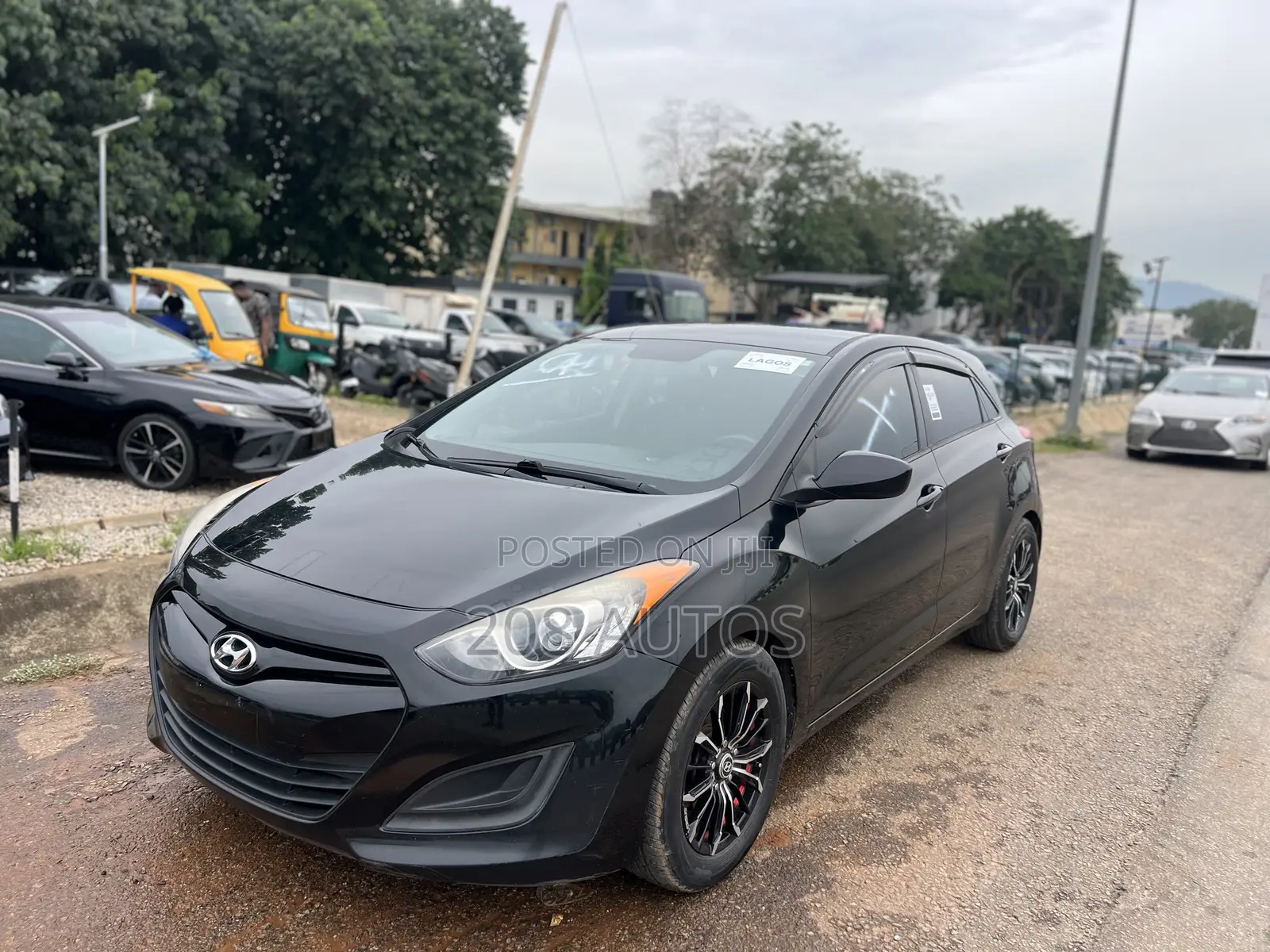 Hyundai Elantra SE 4dr Sedan (1.8L 4cyl 6A) 2015 Black