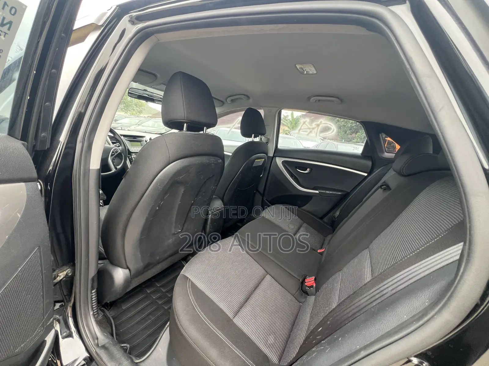 Hyundai Elantra SE 4dr Sedan (1.8L 4cyl 6A) 2015 Black