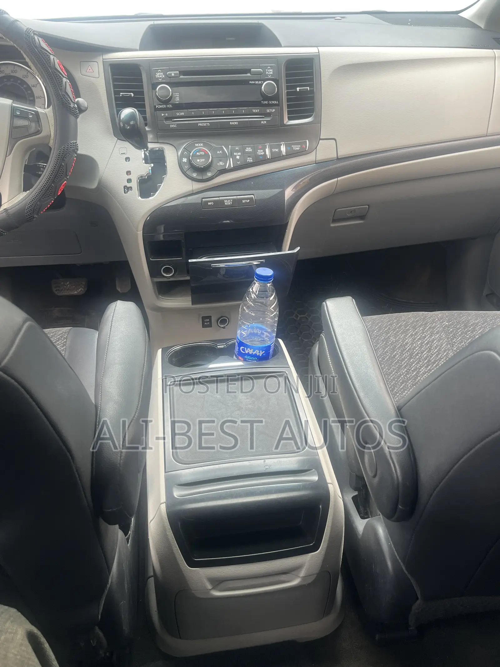Toyota Sienna 2013 Gray
