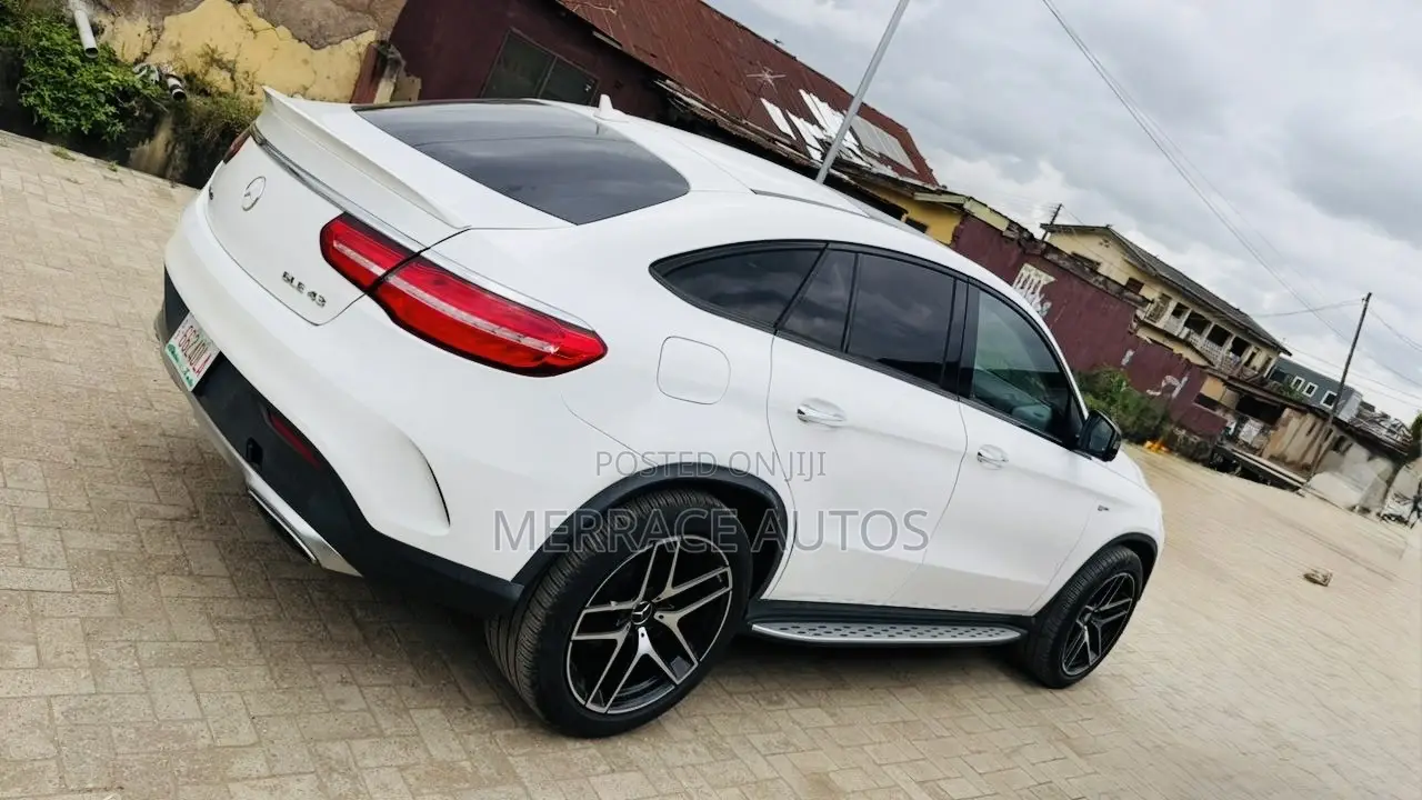 Mercedes-Benz GLE-Class AMG GLE 43 4MATIC 2019 White