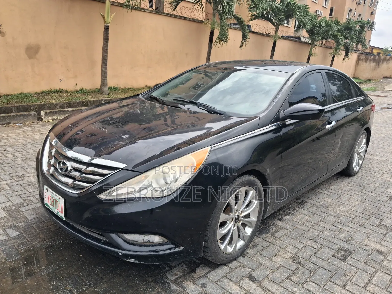 Hyundai Sonata 2013 Black