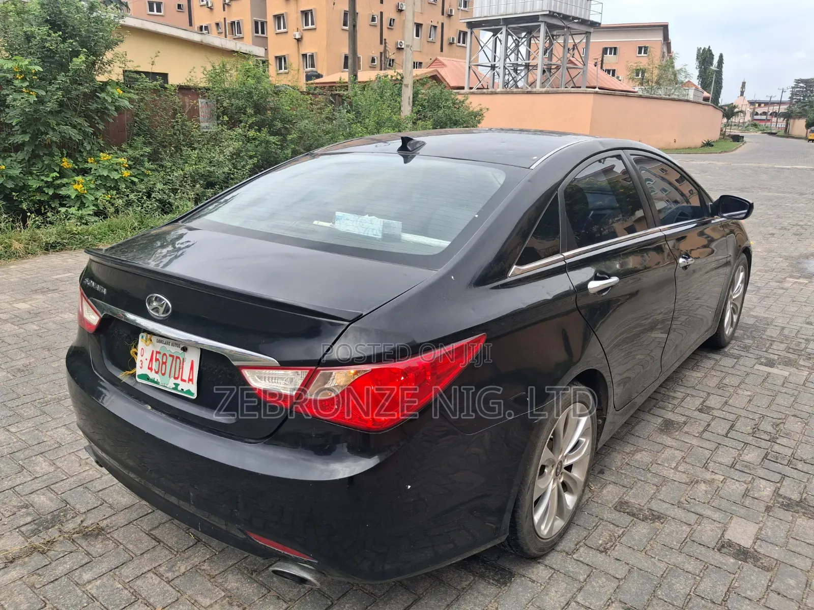 Hyundai Sonata 2013 Black