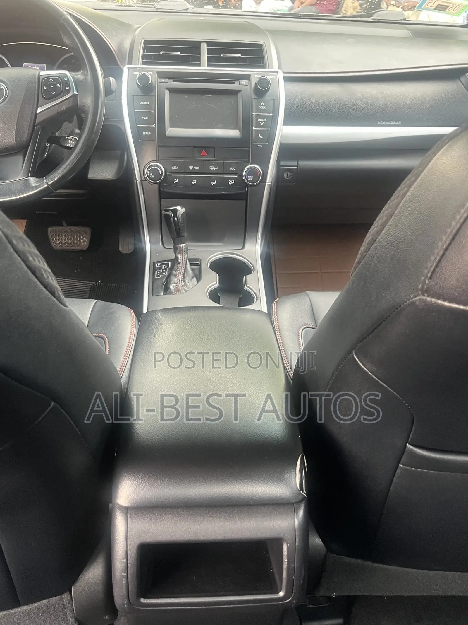Toyota Camry 2015