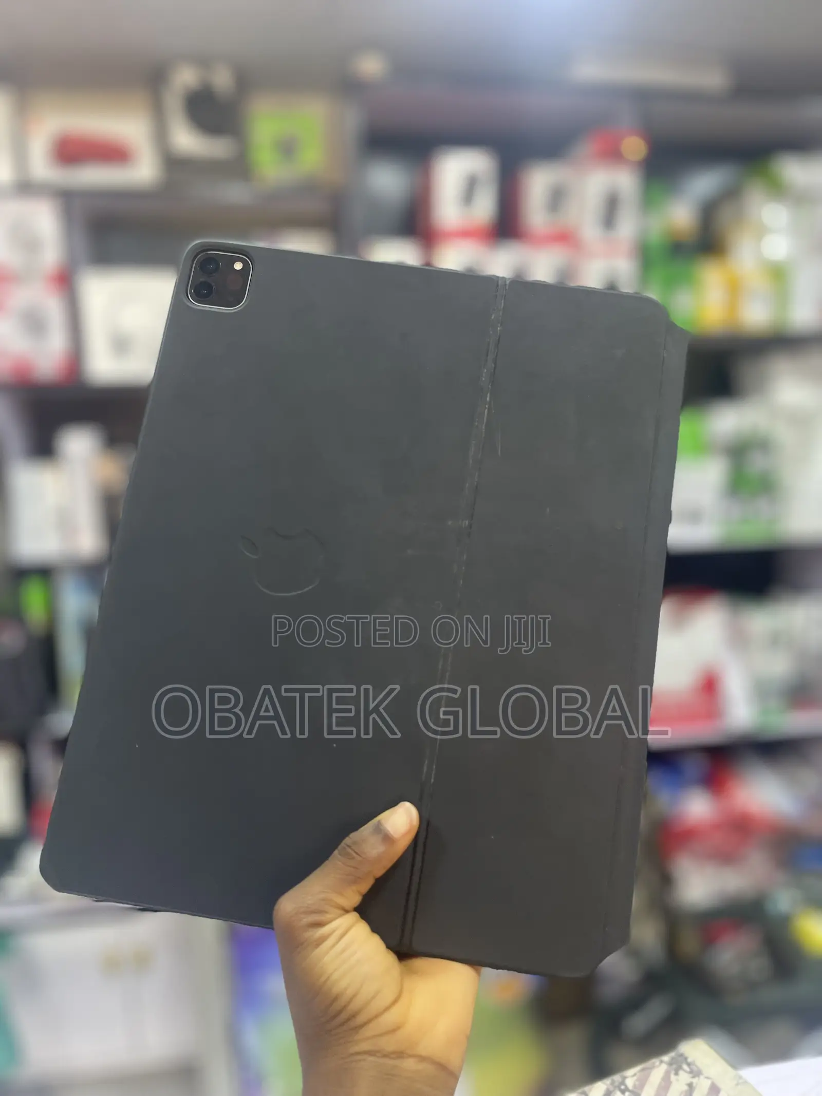 Apple iPad Pro 12.9 (2022) 128 GB Black