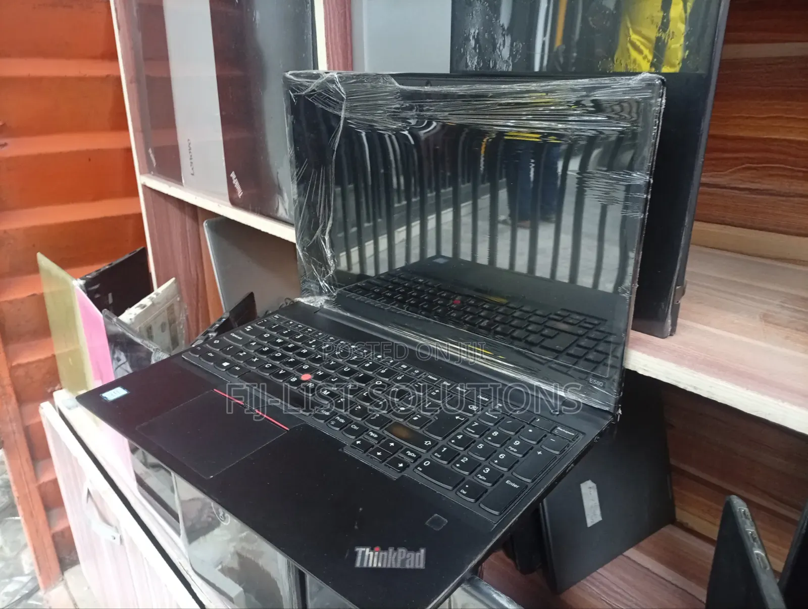 Laptop Lenovo ThinkPad E580 8GB Intel Core i5 SSD 128GB