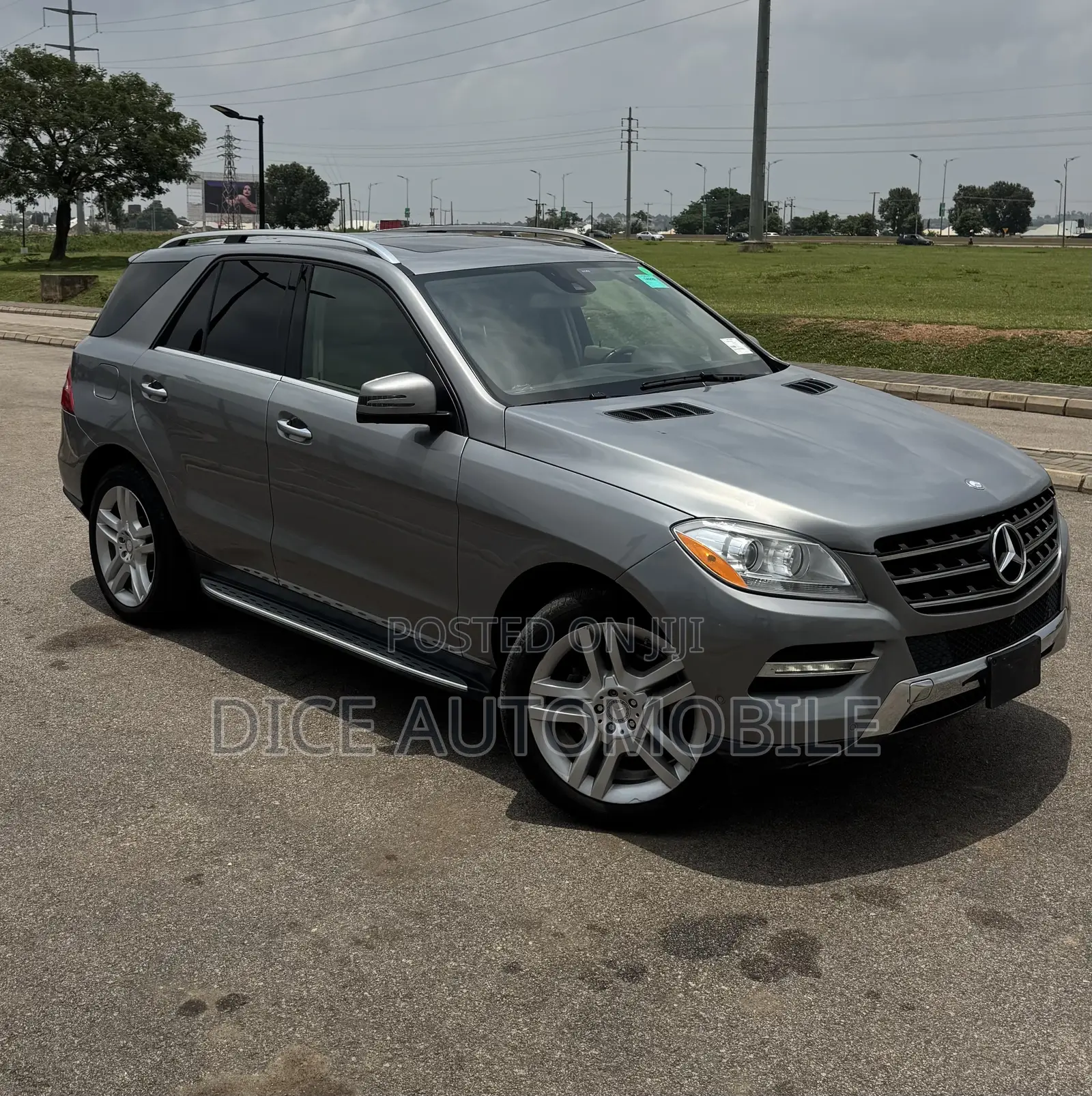 Mercedes-Benz M Class ML350 4dr SUV (3.5L 6cyl 7A) 2015 Gray
