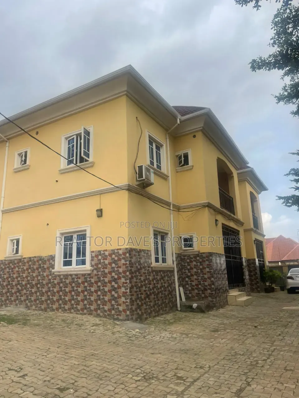 2bdrm Block of Flats in Duste Estate, Dutse-Alhaji for rent