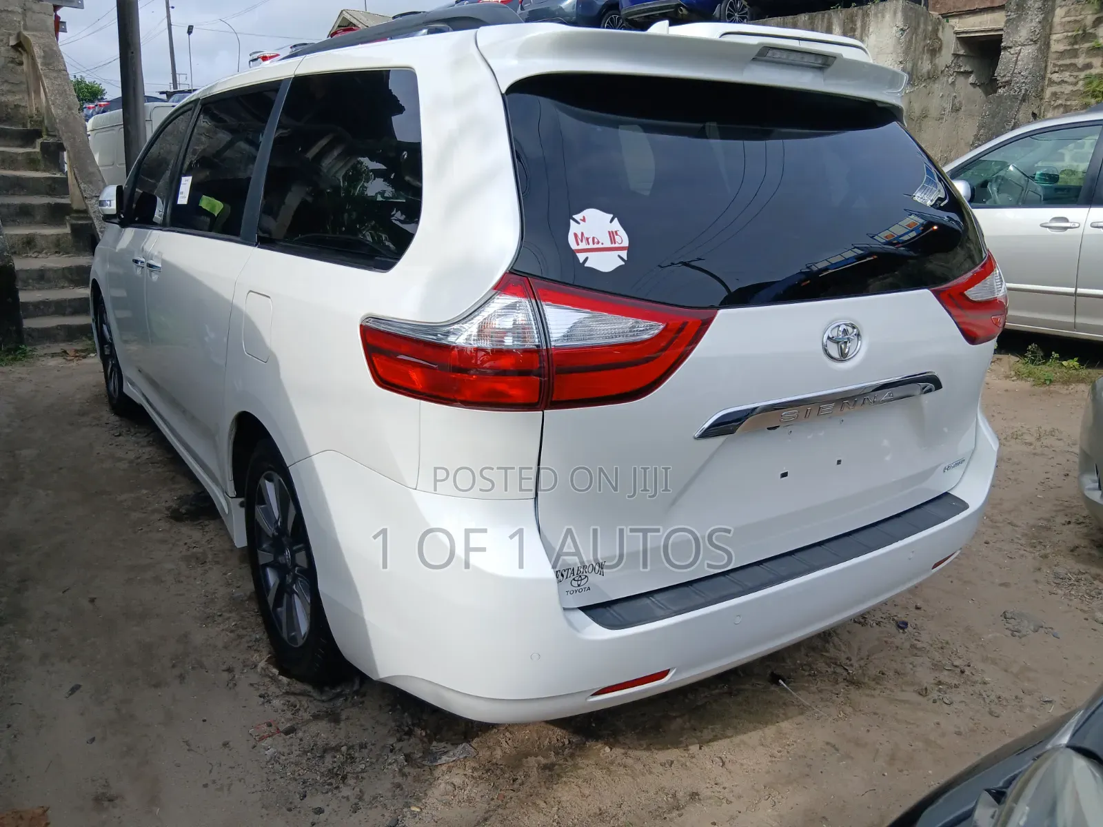Toyota Sienna 2019 White
