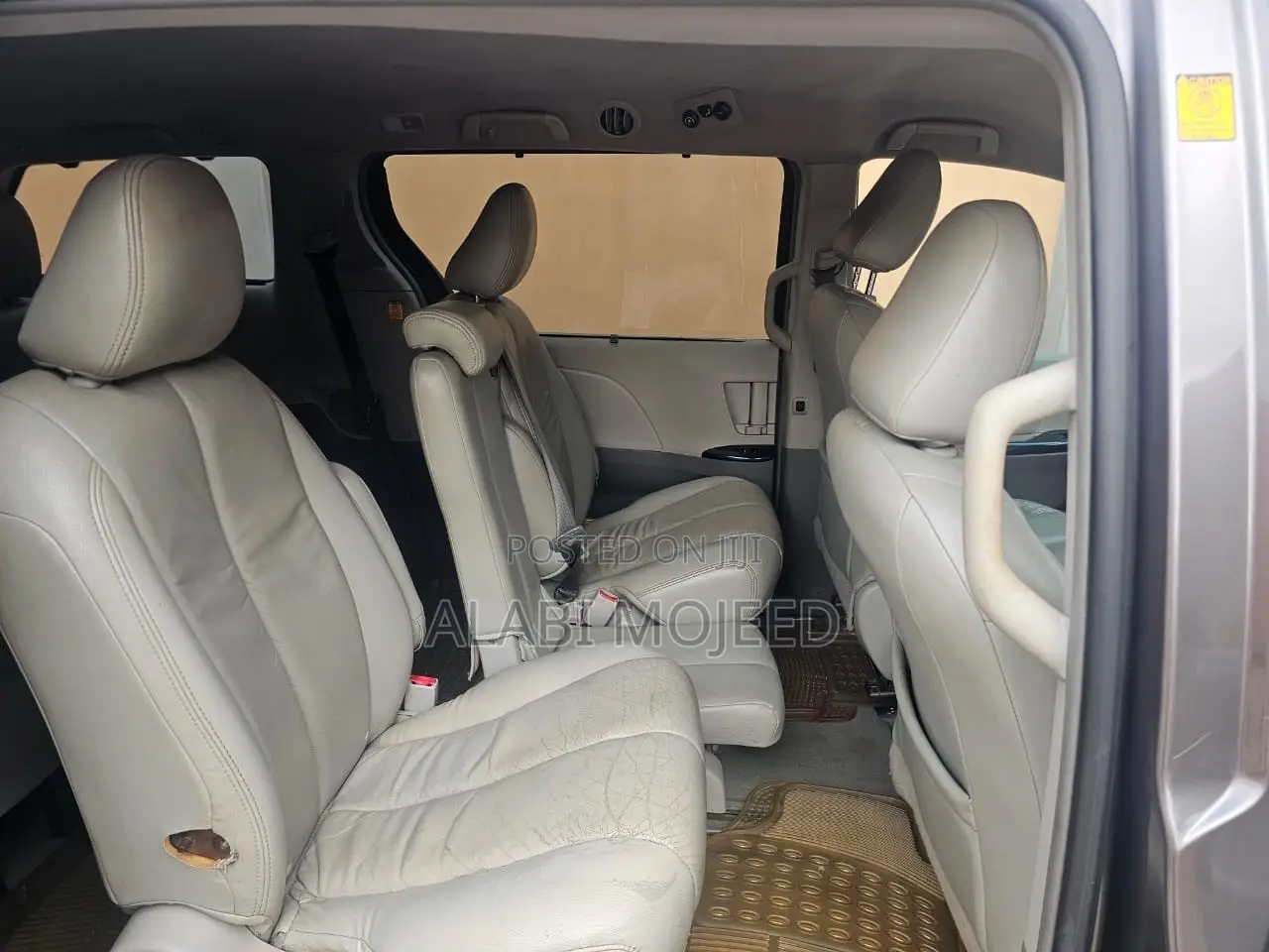 Toyota Sienna XLE AWD 7-Passenger 2013 Gray