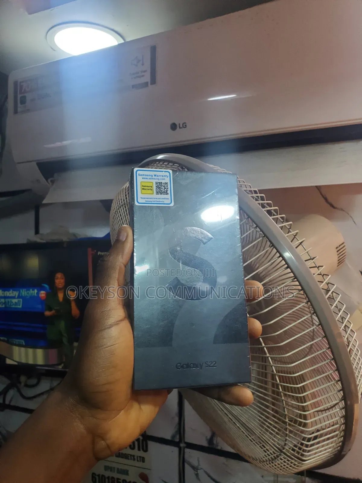 New Samsung Galaxy S22 5G 256 GB Pink