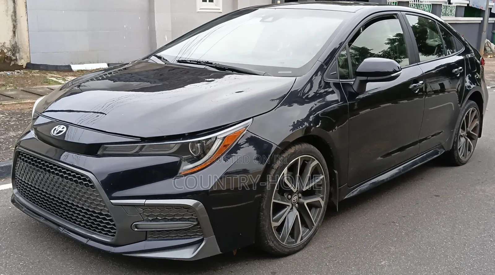 Toyota Corolla XSE 2020 Black