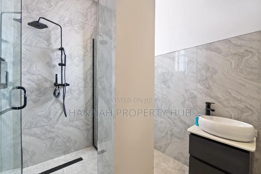 4bdrm Duplex in Mobolaji Johnson, Lekki for sale