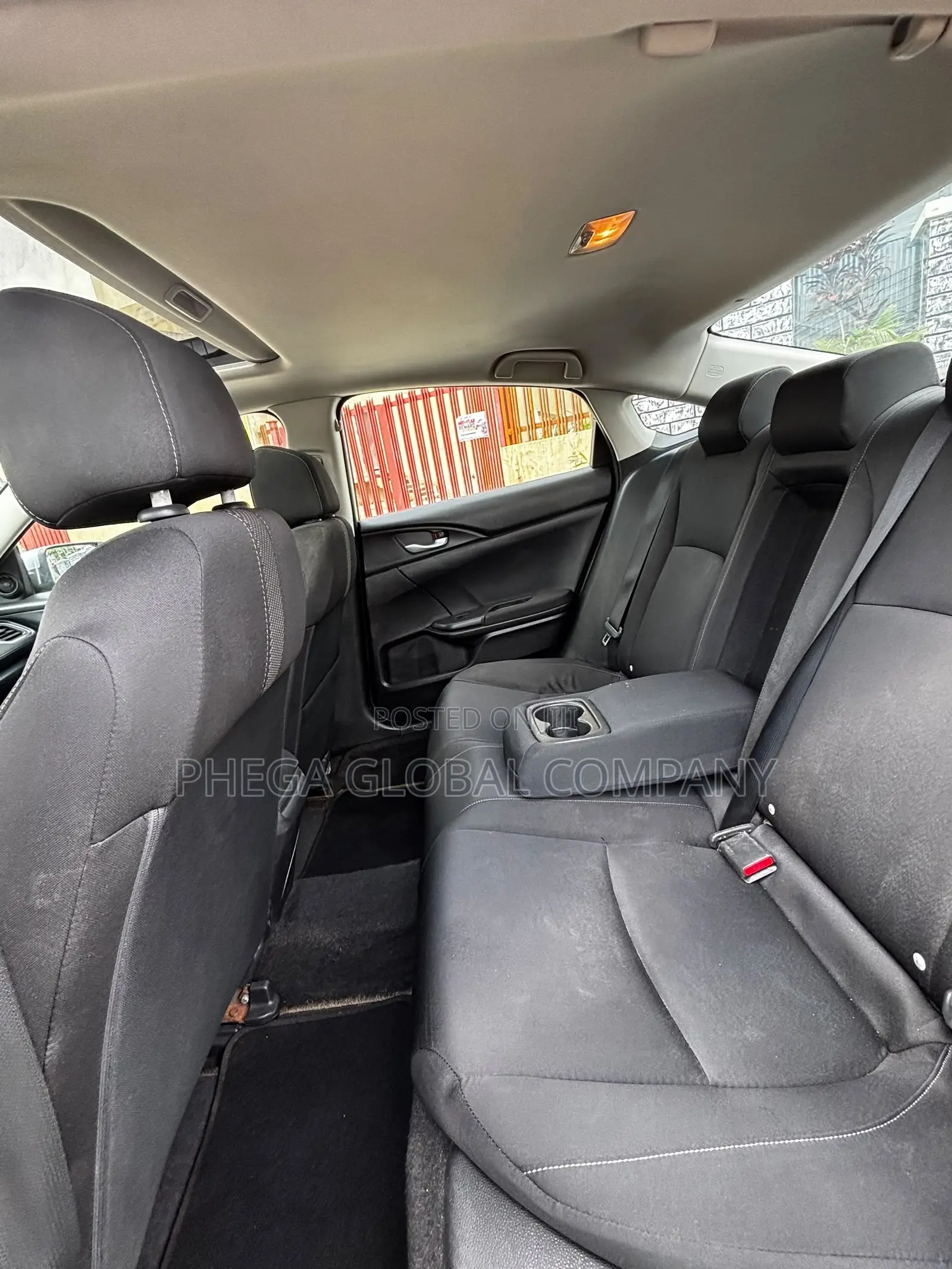 Honda Civic LX 4dr Sedan (2.0L 4cyl) 2016 Gray