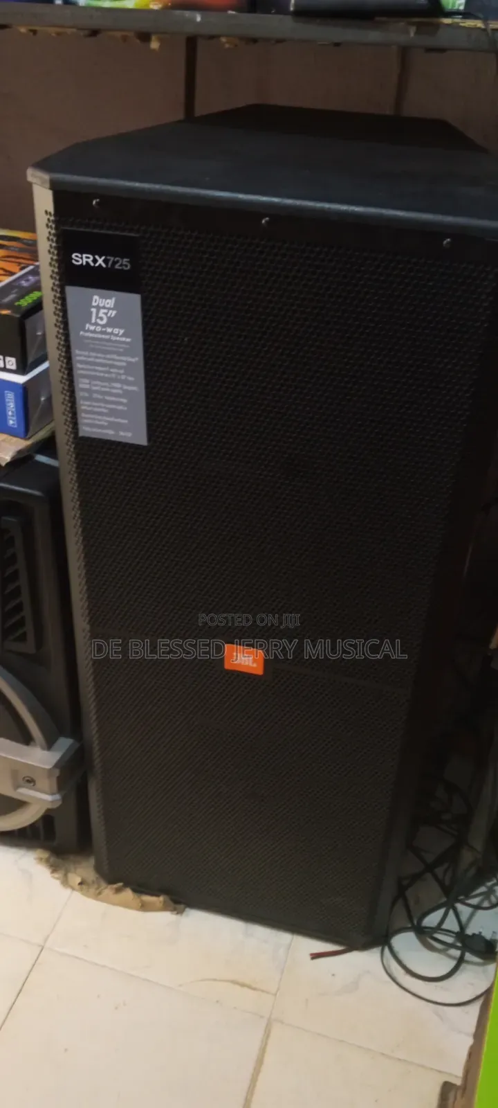 Original JBL Double Speaker Srx725 With Pure Acoustic Body