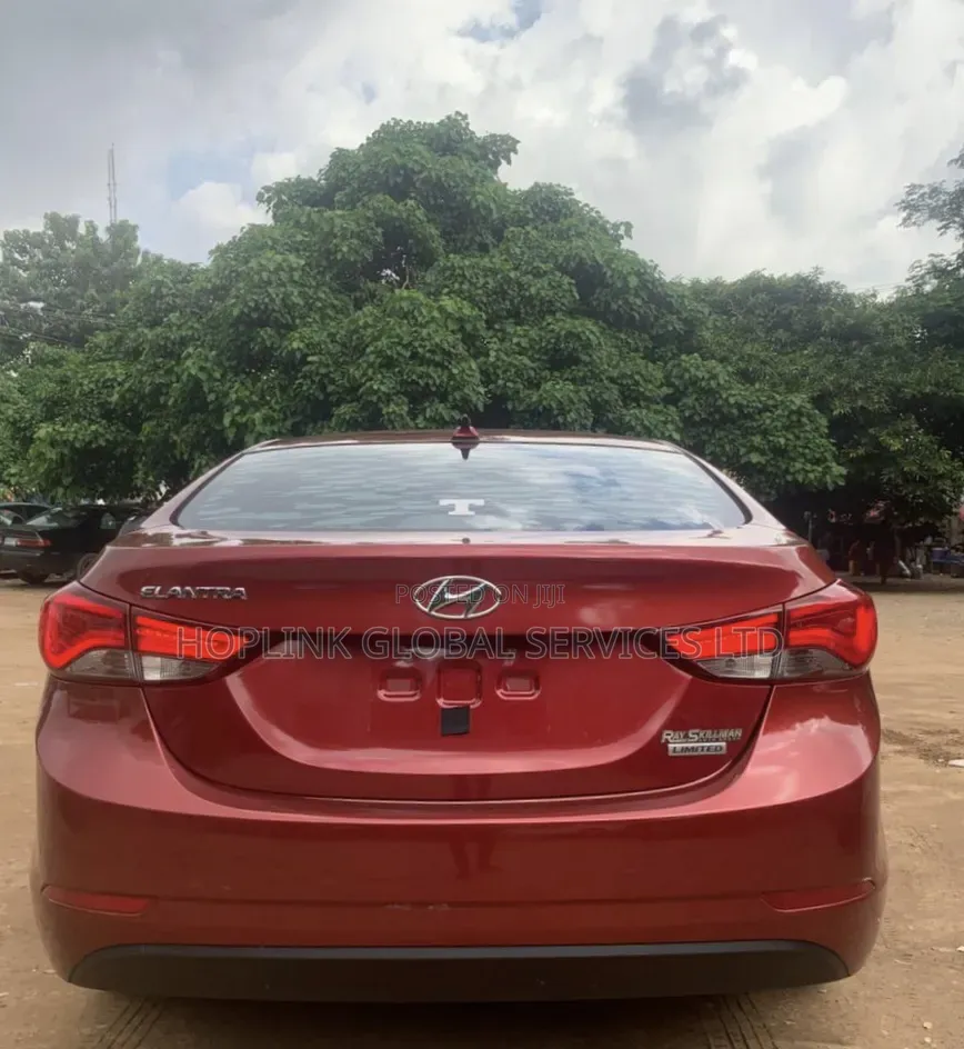 Hyundai Elantra Limited PZEV 4dr Sedan (1.8L 4cyl 6A) 2014 Red