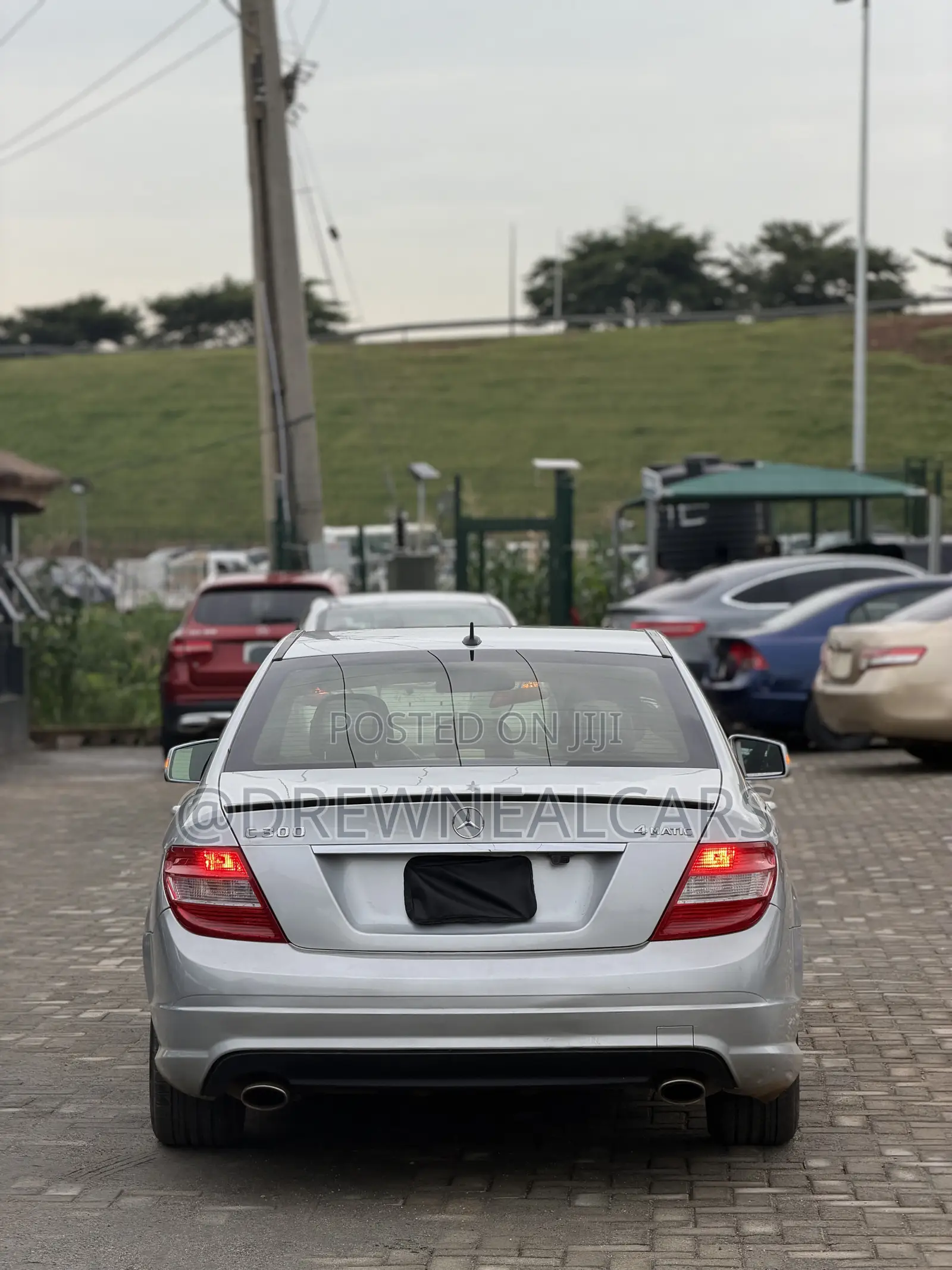 Mercedes-Benz C300 Luxury Sedan AWD (3.0L 6cyl 7A) 2009 Silver