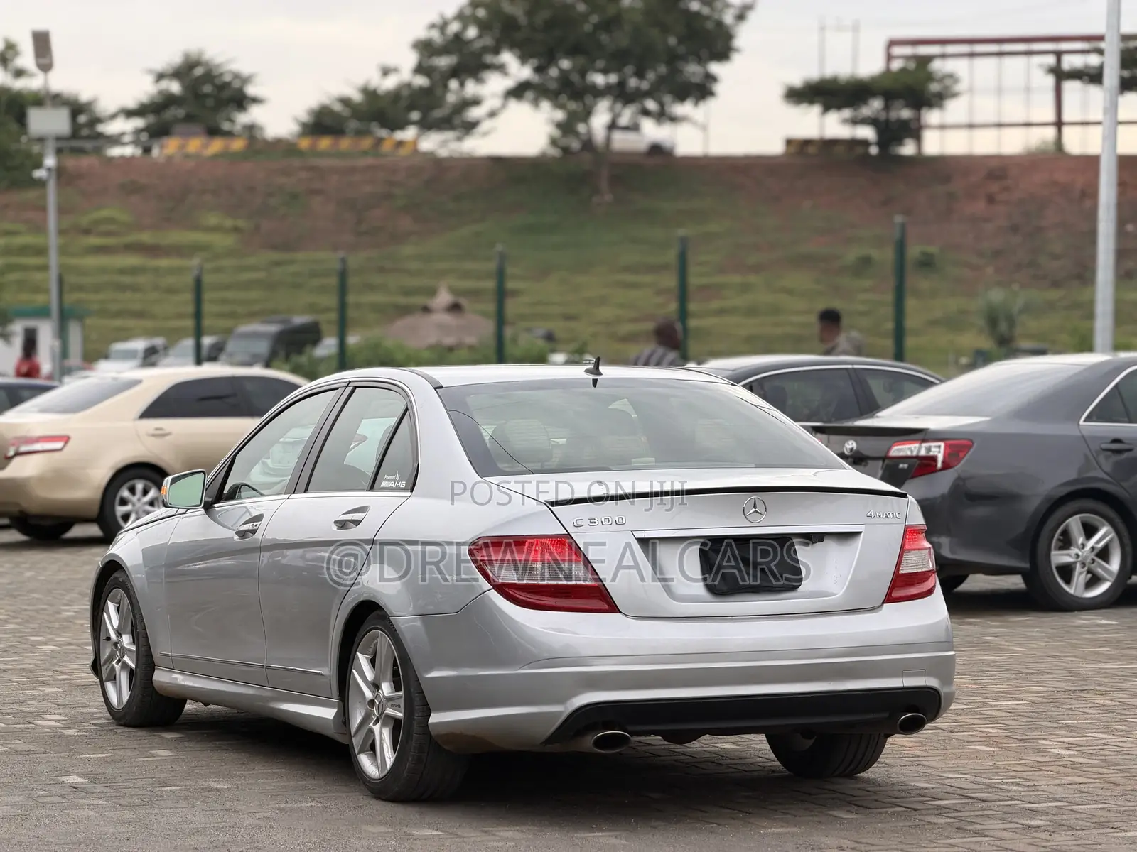 Mercedes-Benz C300 Luxury Sedan AWD (3.0L 6cyl 7A) 2009 Silver