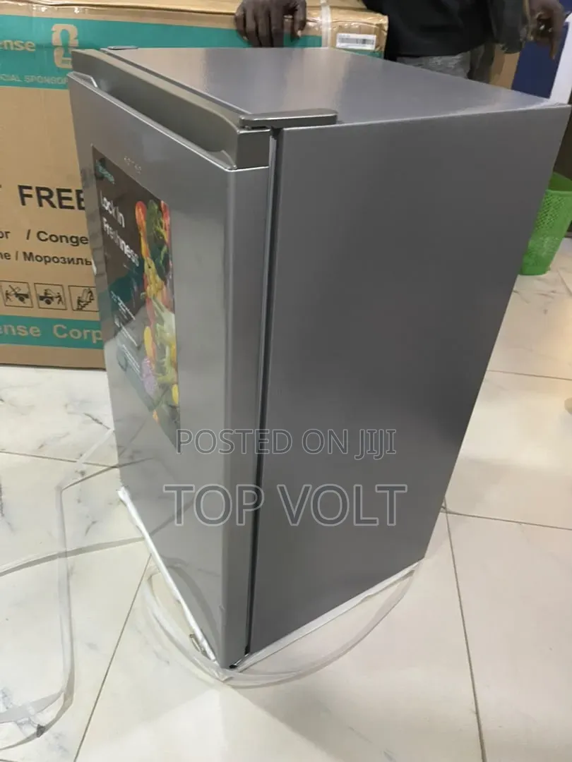Hisense 93L Modern Refrigerator