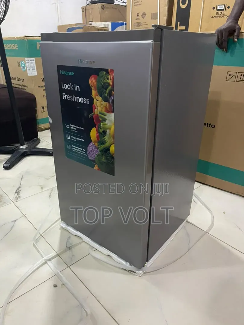 Hisense 93L Modern Refrigerator