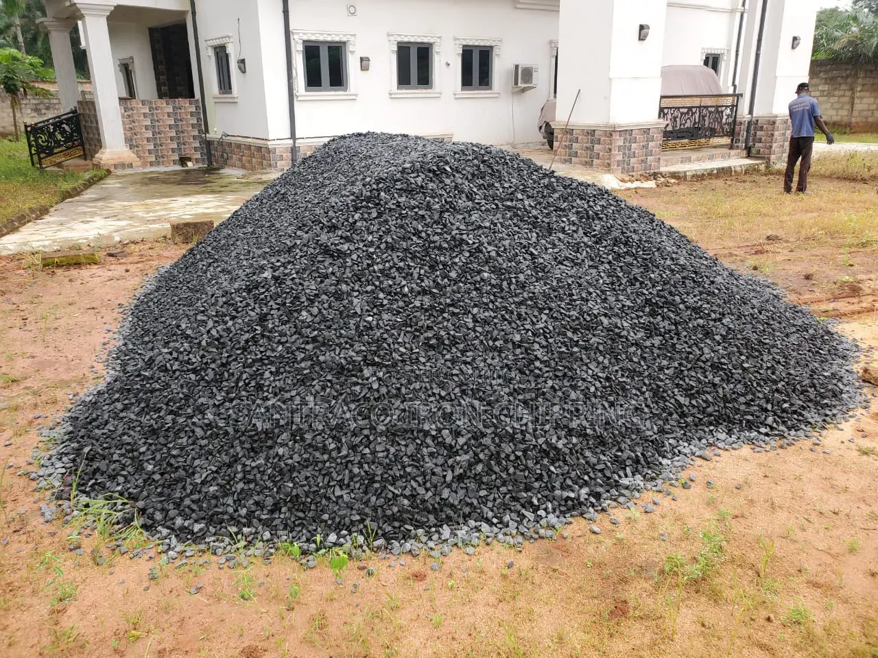 Contact Us for Ur Bulk Delivery of Iron Black Chippings and Granite