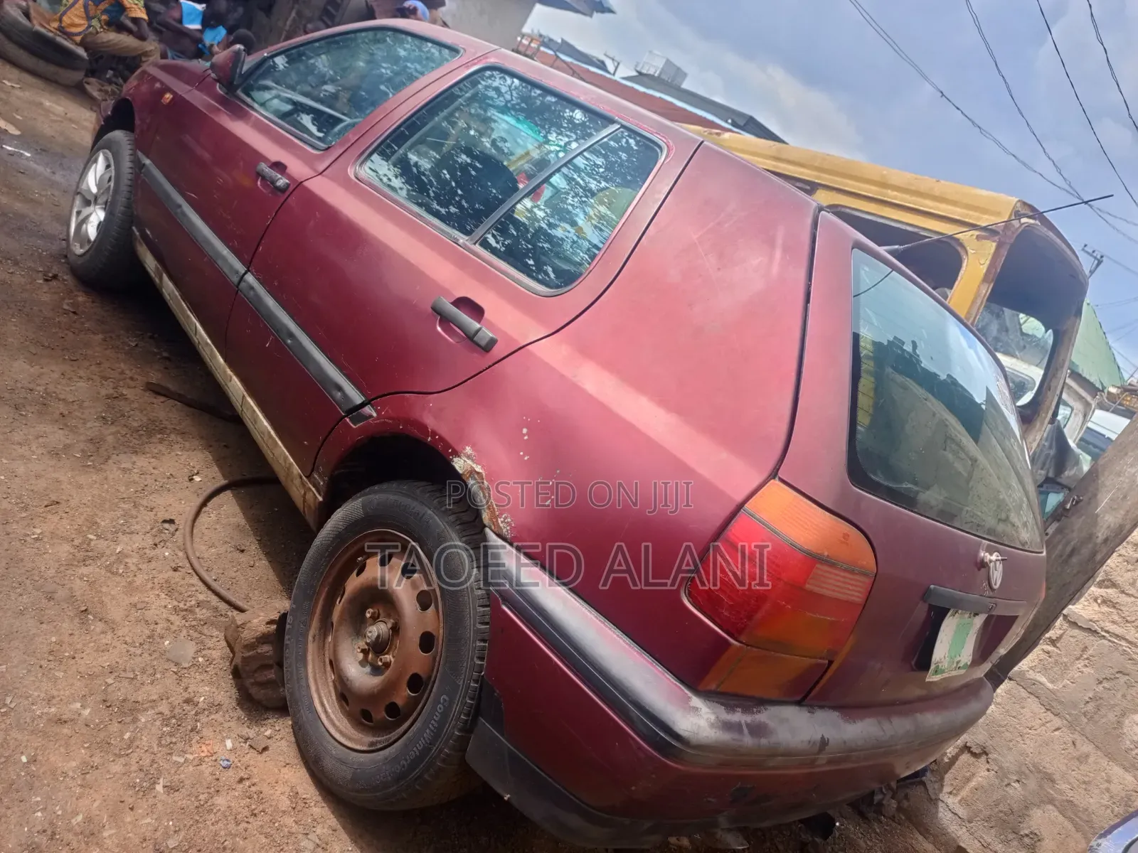 Volkswagen Golf 1999 Red