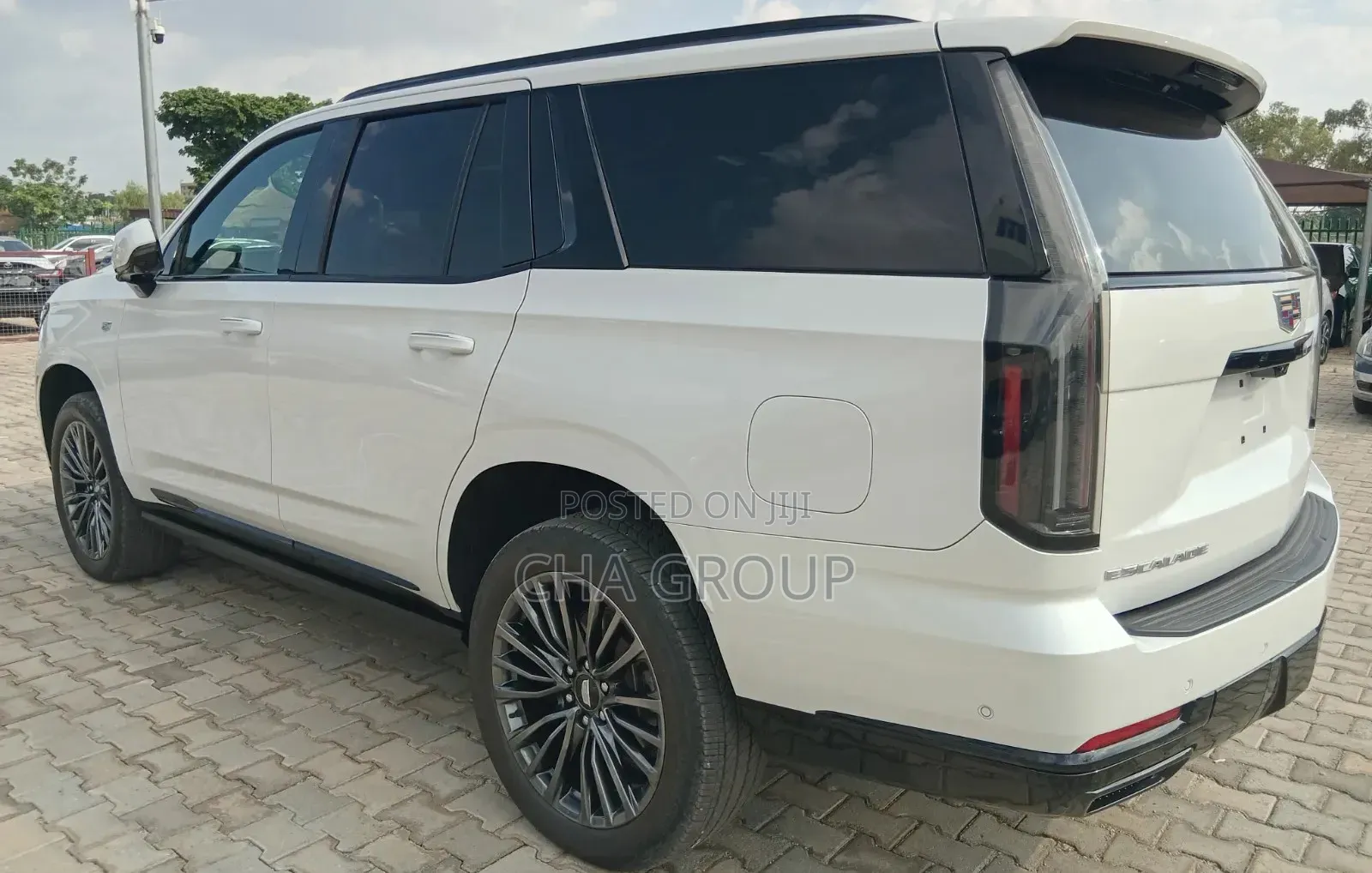 Cadillac Escalade 4WD 4dr Premium Luxury Platinum 2025 White