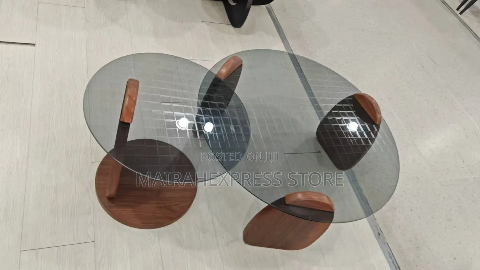 Modern Aesthetic Round Glass Center Table T361.