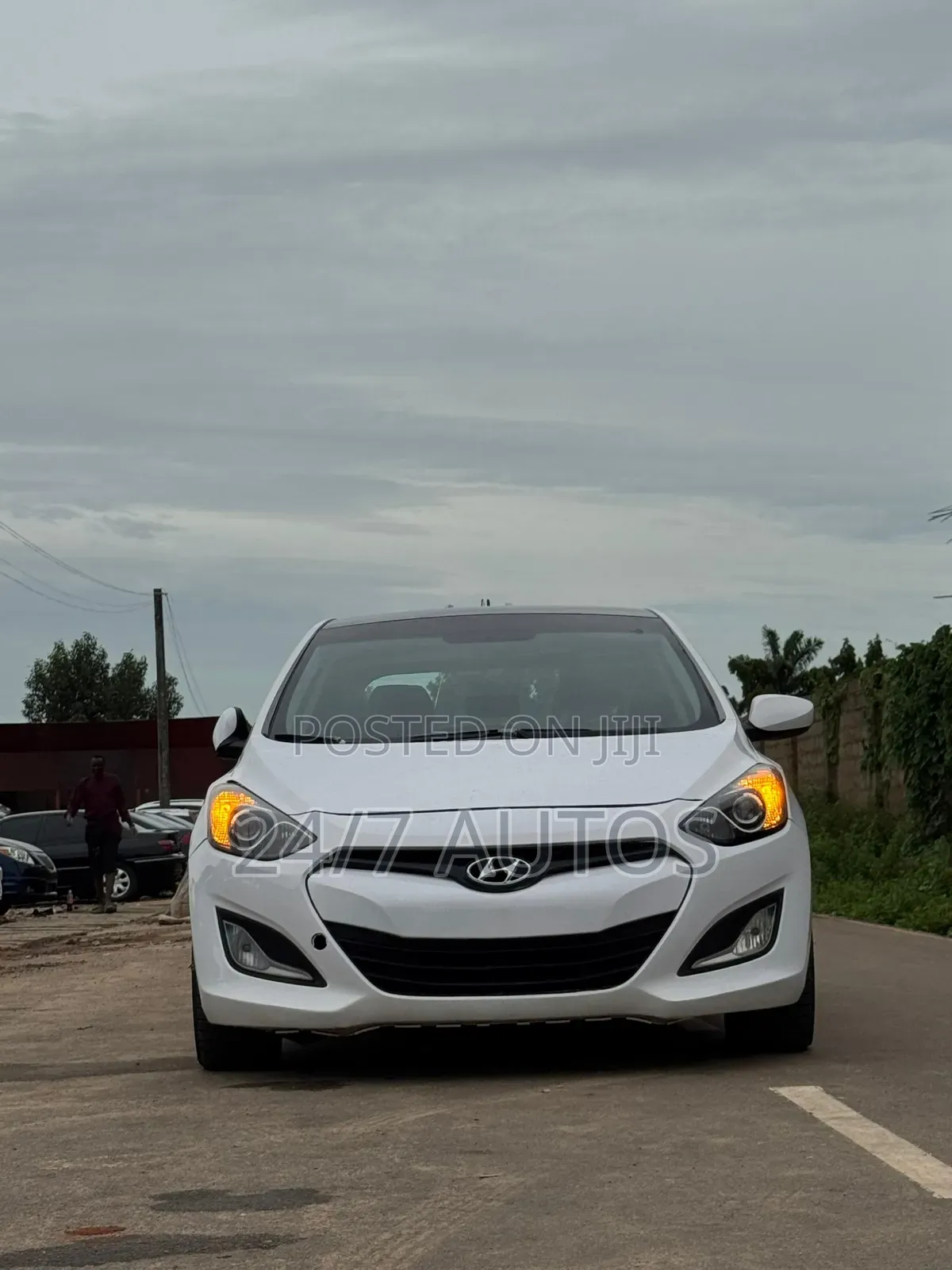 Hyundai Elantra 2013 White