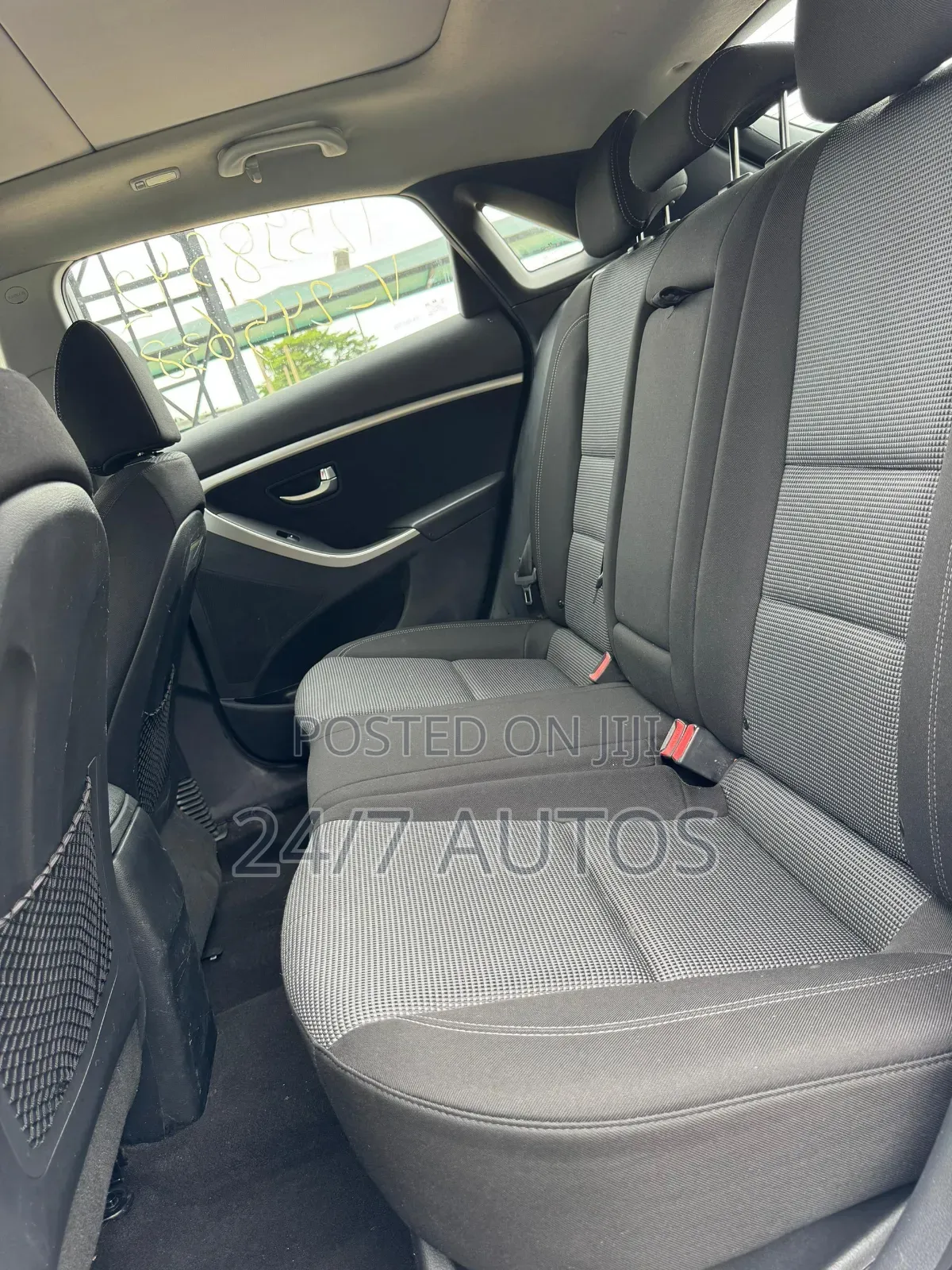 Hyundai Elantra 2013 White