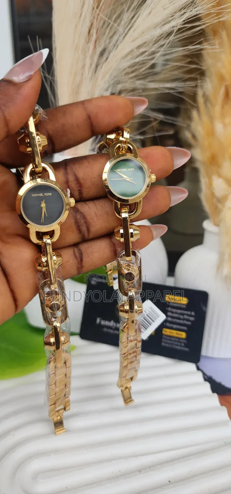 MK GOLD Premium Chain Watch