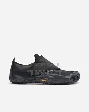 The Vibram Five Fingers Trailope Running Shoes