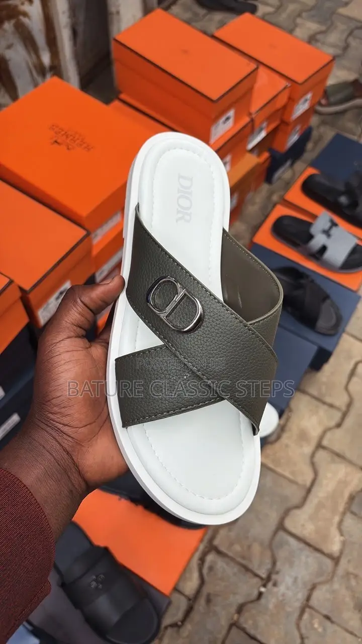 Dior Available