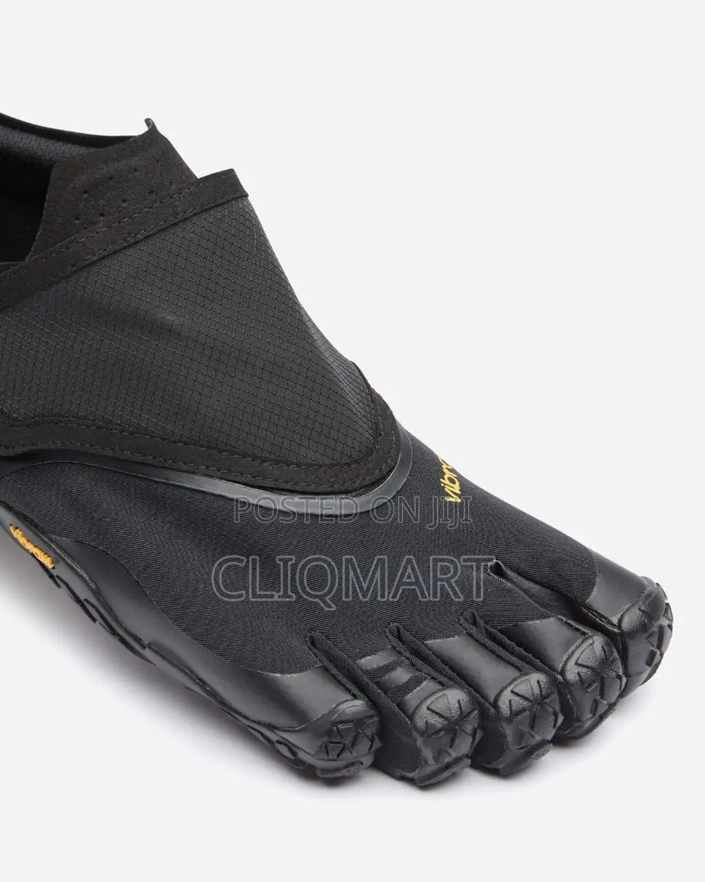 The Vibram Five Fingers Trailope Running Shoes