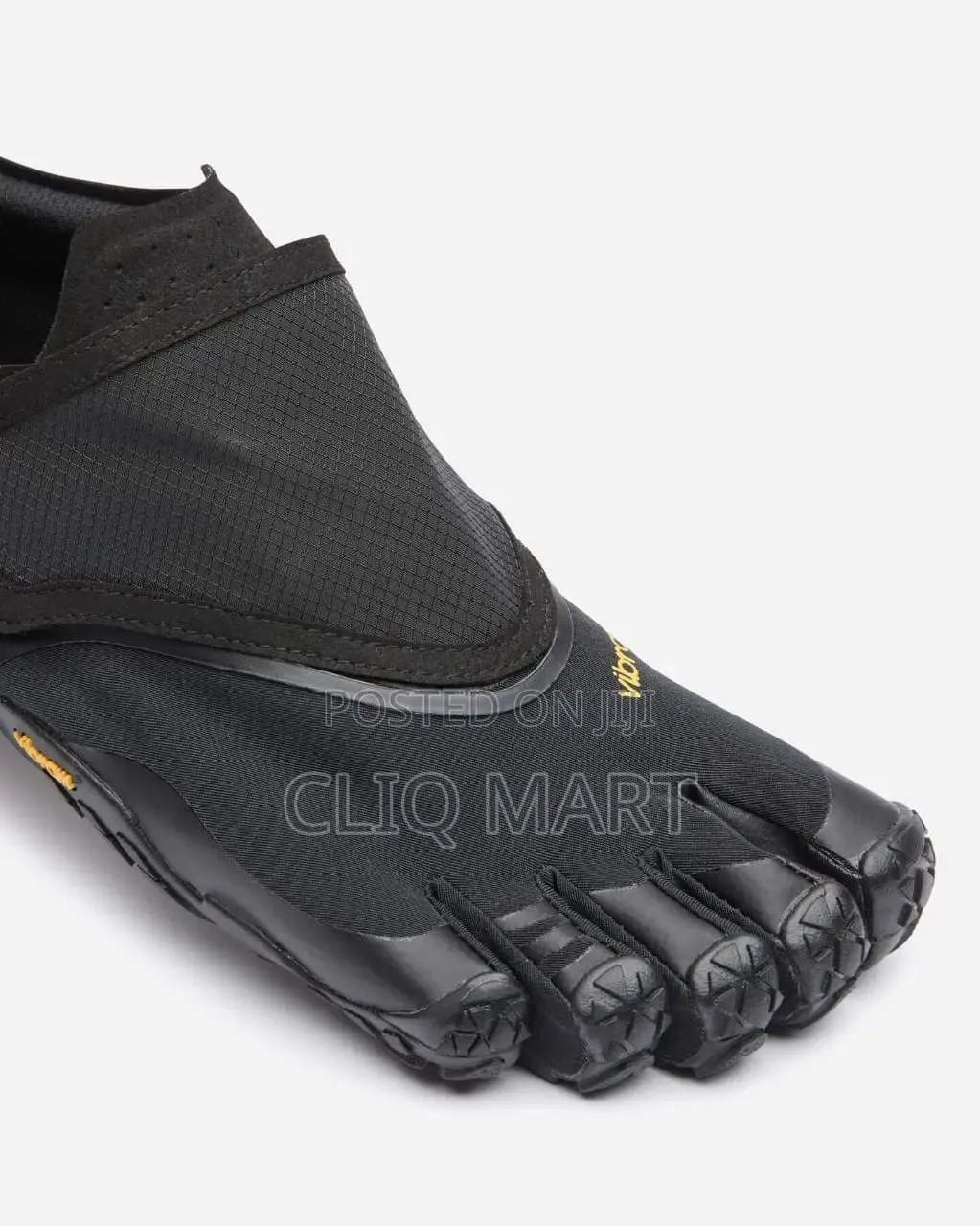The Vibram Five Fingers Trailope Running Shoes