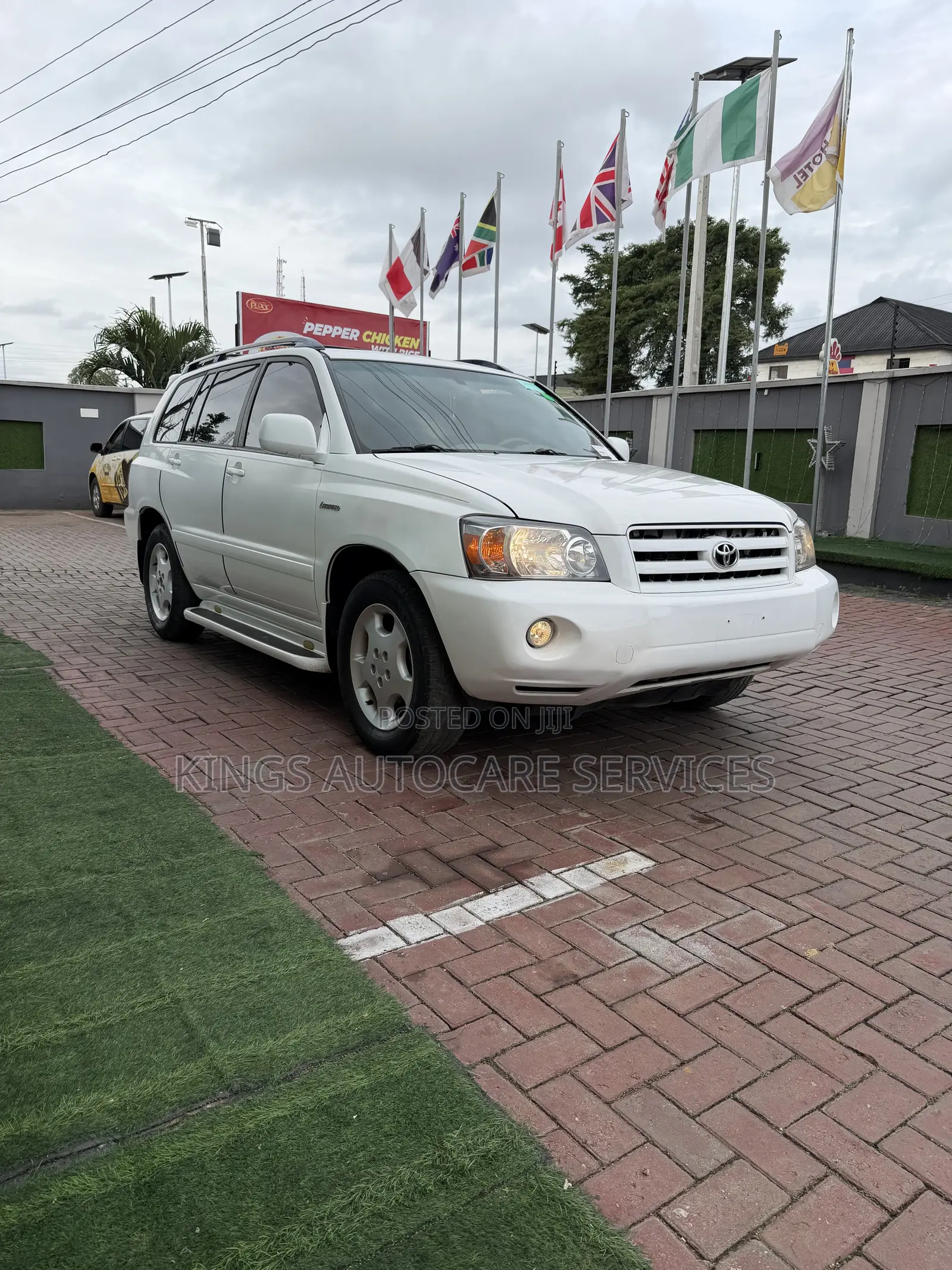 Toyota Highlander Limited V6 2005 White