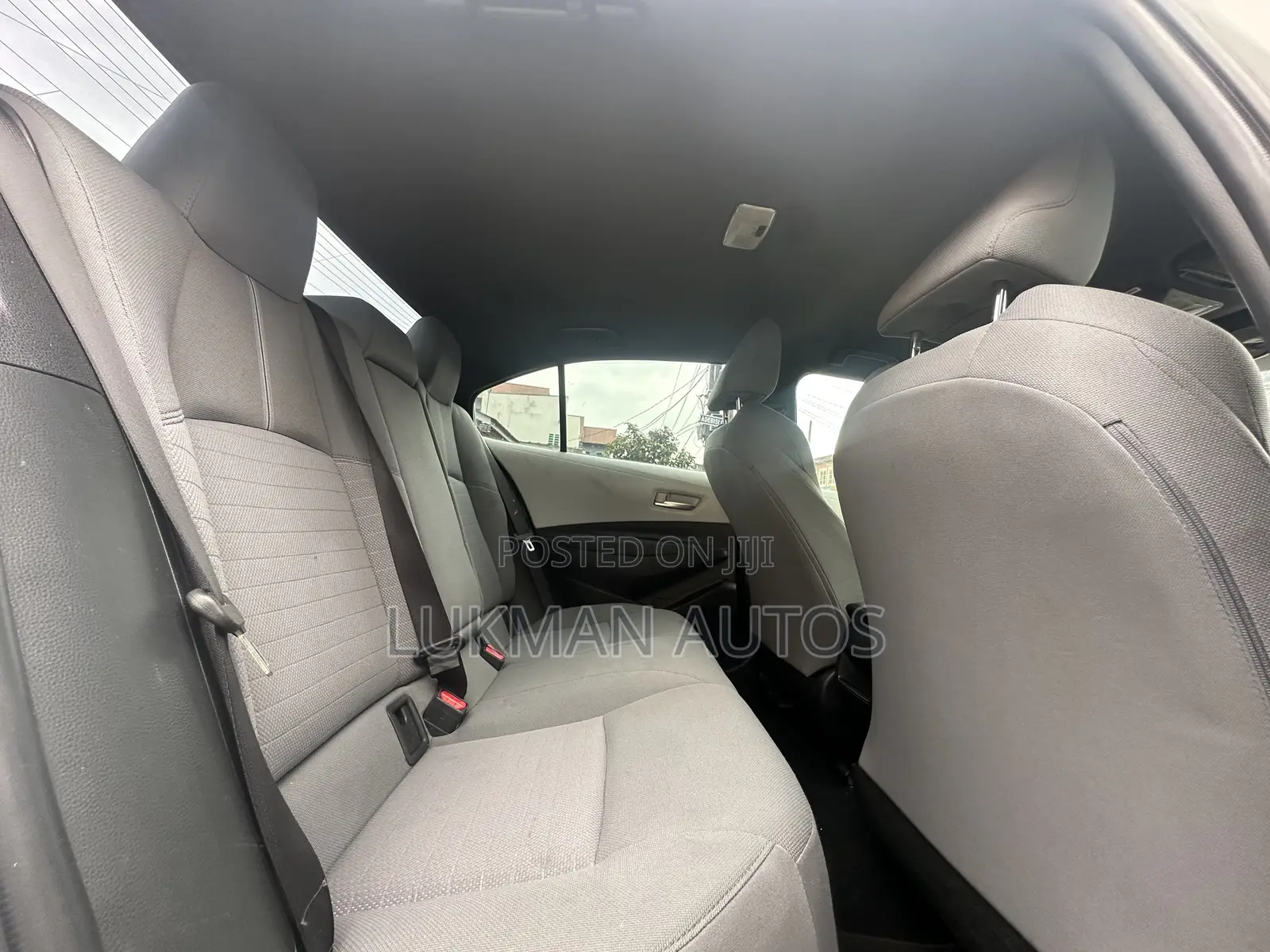 Toyota Corolla SE 2022 Silver